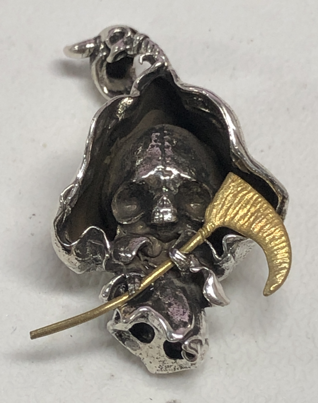 Gothic Grim Reaper Pendant Necklace – Vintage Bronze Skull with Golden Scythe, Dark Aesthetic Statement Jewelry for Men & Women