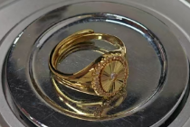 Sunburst Compass Statement Ring | Radiance & Guidance Gift