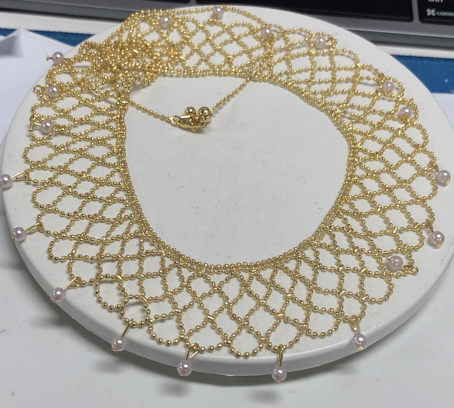 Exquisite Gold Pearl Net Chain Necklace, Elegant Women's Jewelry, Romantic and Graceful Accessory