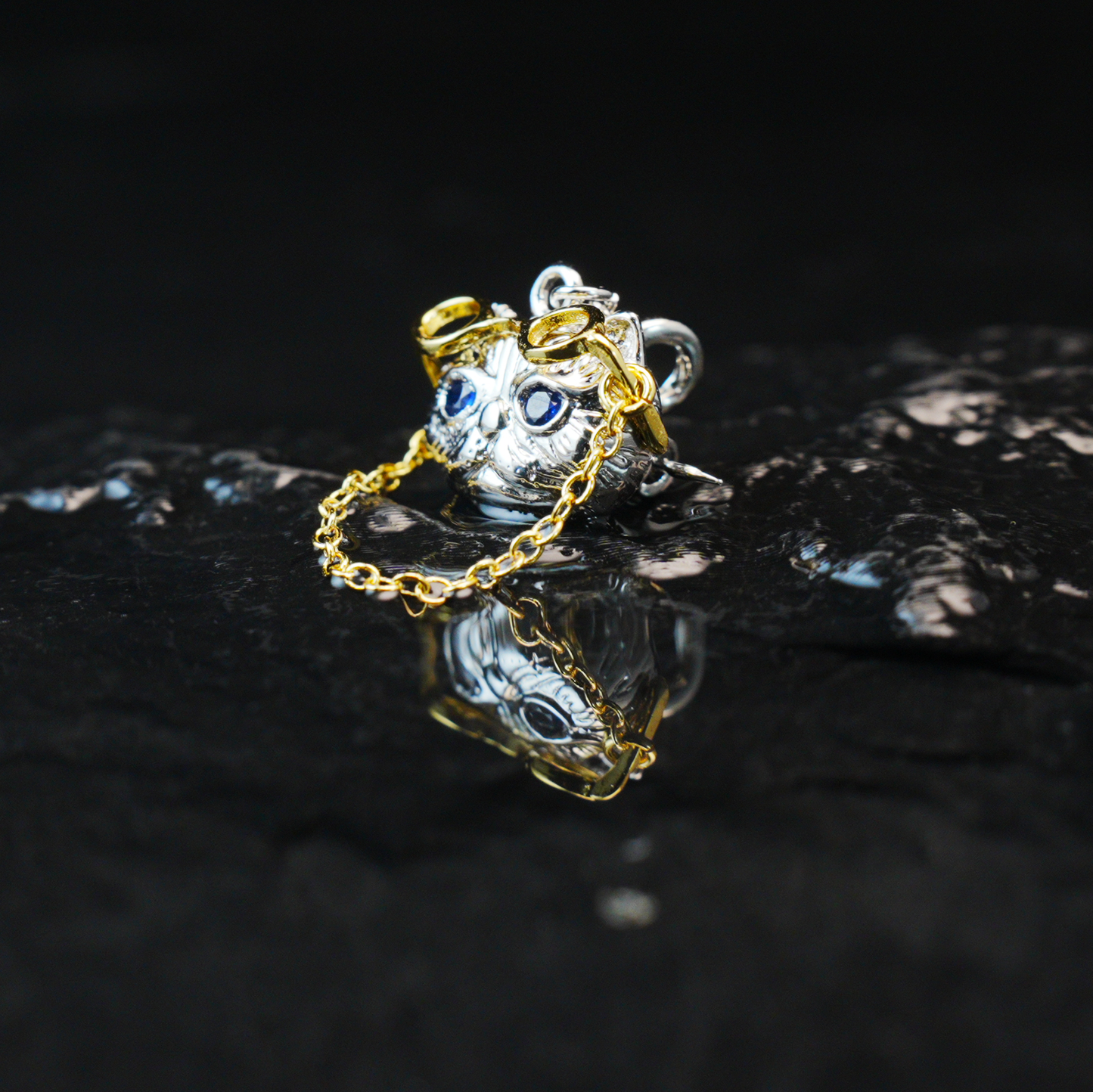 Gothic Steampunk Cat Brooch Pendant, Wise Blue-Eyed Cat with Golden Glasses, Fantasy Jewelry