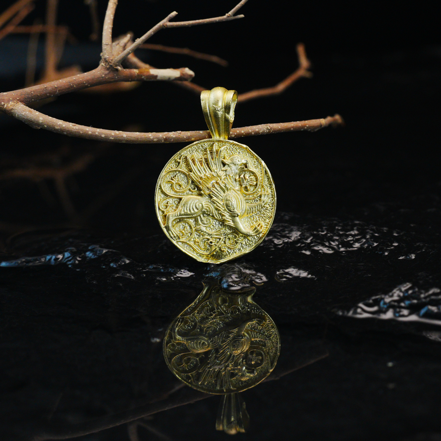 Gotischer Greif-Anhänger – Mythische Tier-Halskette, Fantasy-Wächteramulett-Schmuck