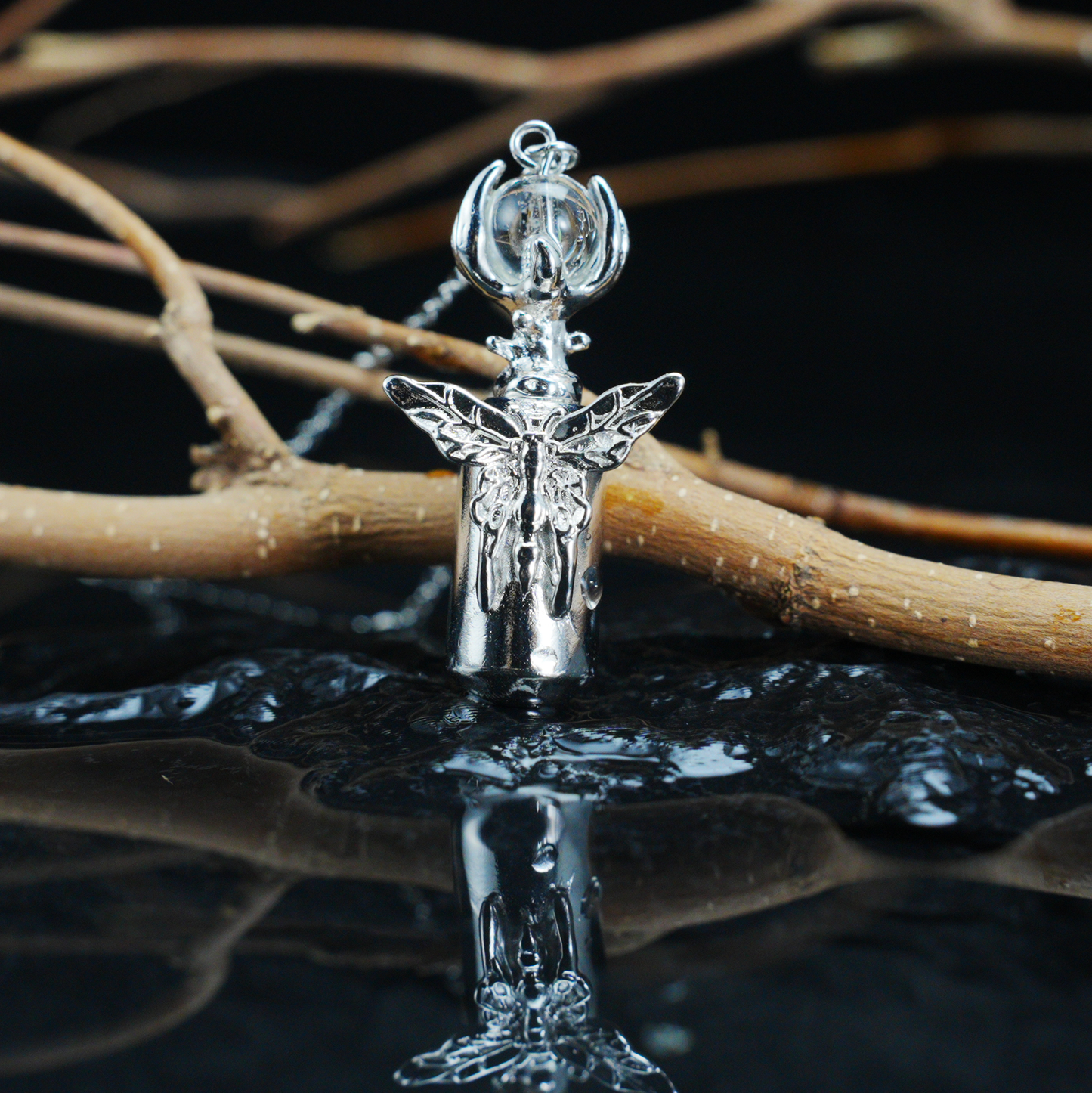 Schmetterlingskugel Halskette Gothic Mond Talisman Anhänger Unikat Schmuck