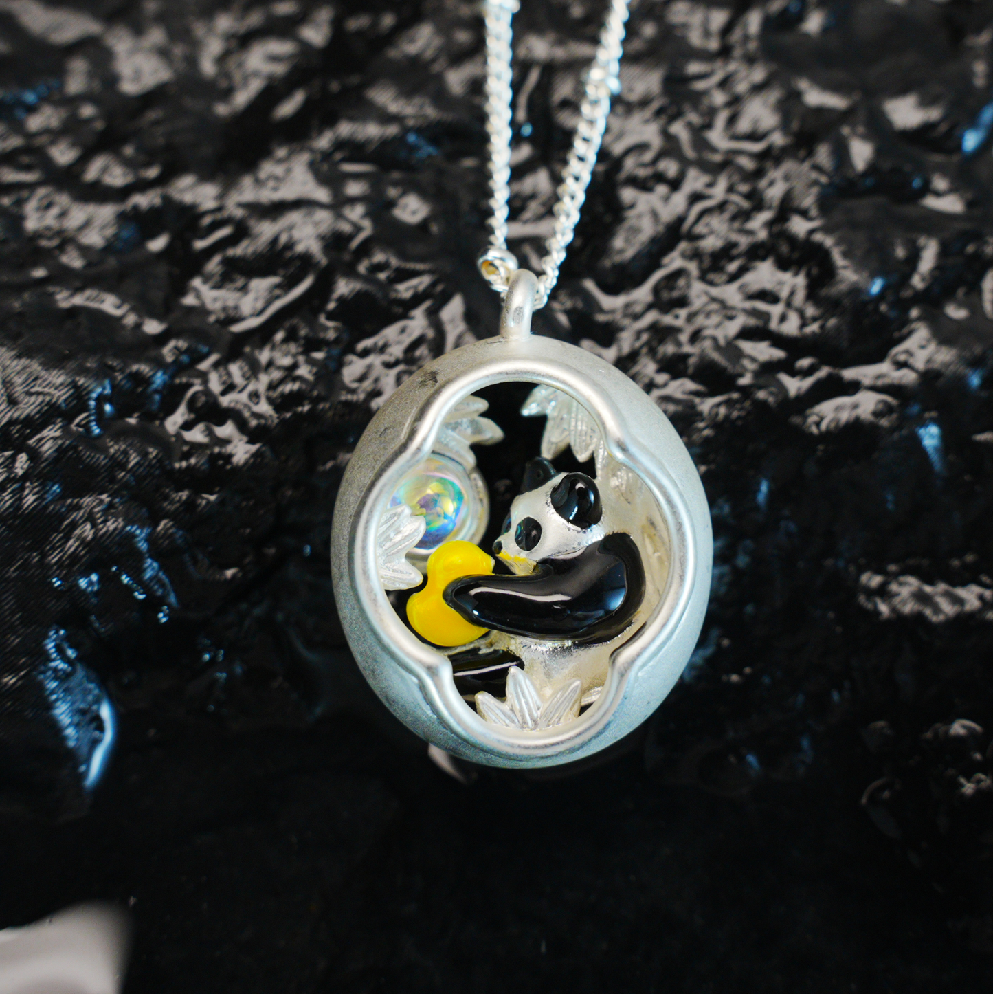 Panda Herz Anhänger, Mythischer Wächter der Liebe, Tierkette, Fantasy Schmuck