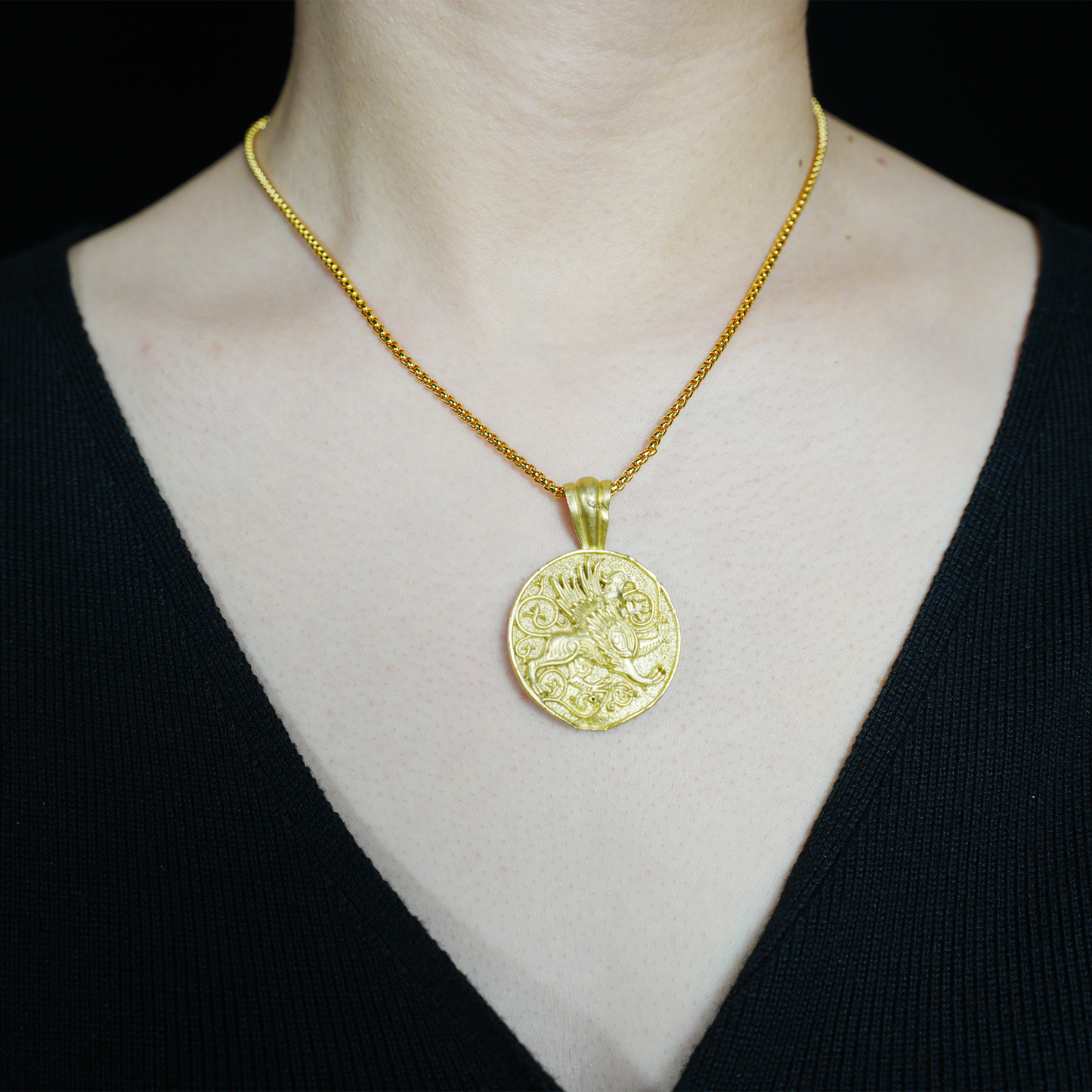 Gotischer Greif-Anhänger – Mythische Tier-Halskette, Fantasy-Wächteramulett-Schmuck