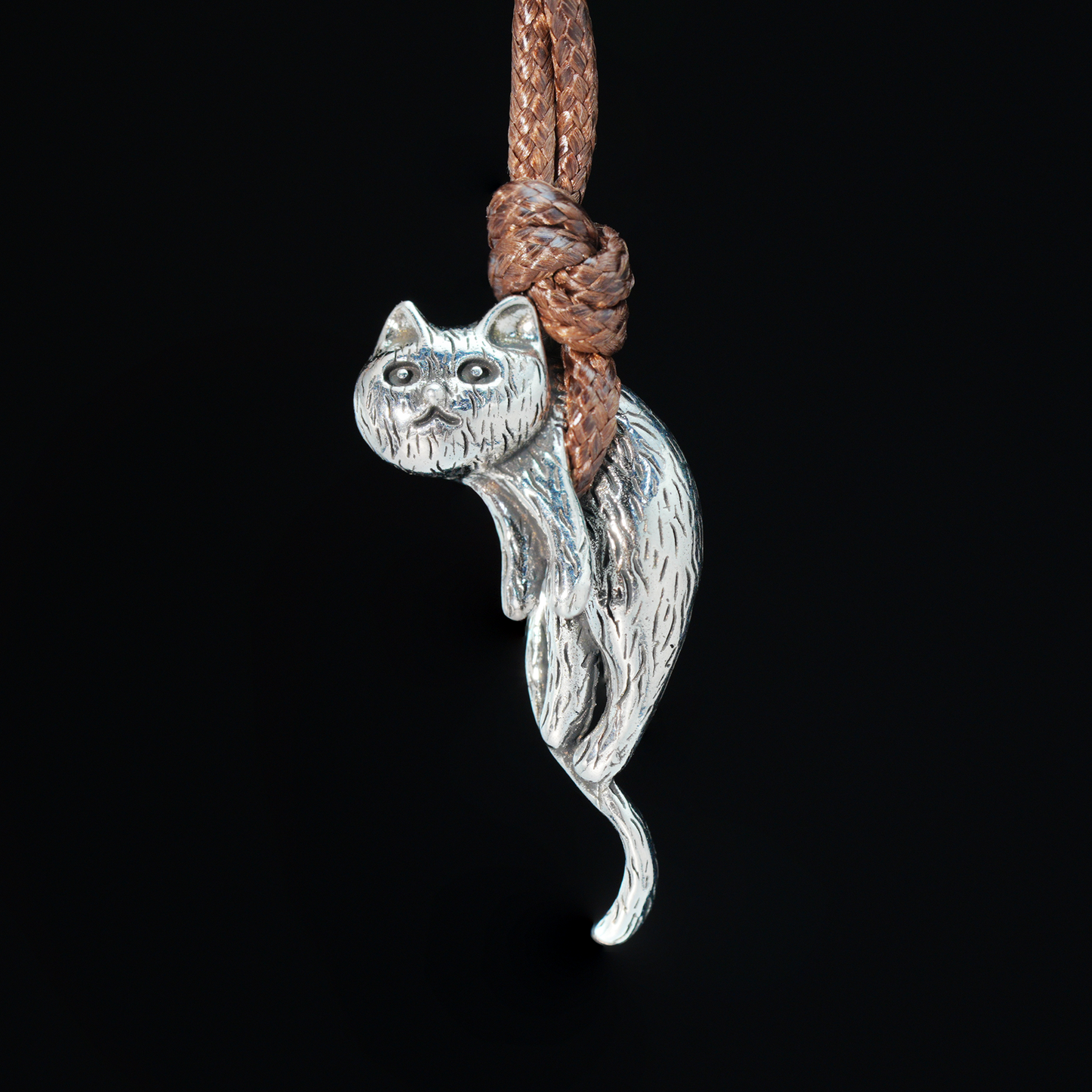 Hanging Cat Pendant – Playful Cat Necklace with Climbing Detail, Handmade Animal Jewelry Gift for Cat Lovers