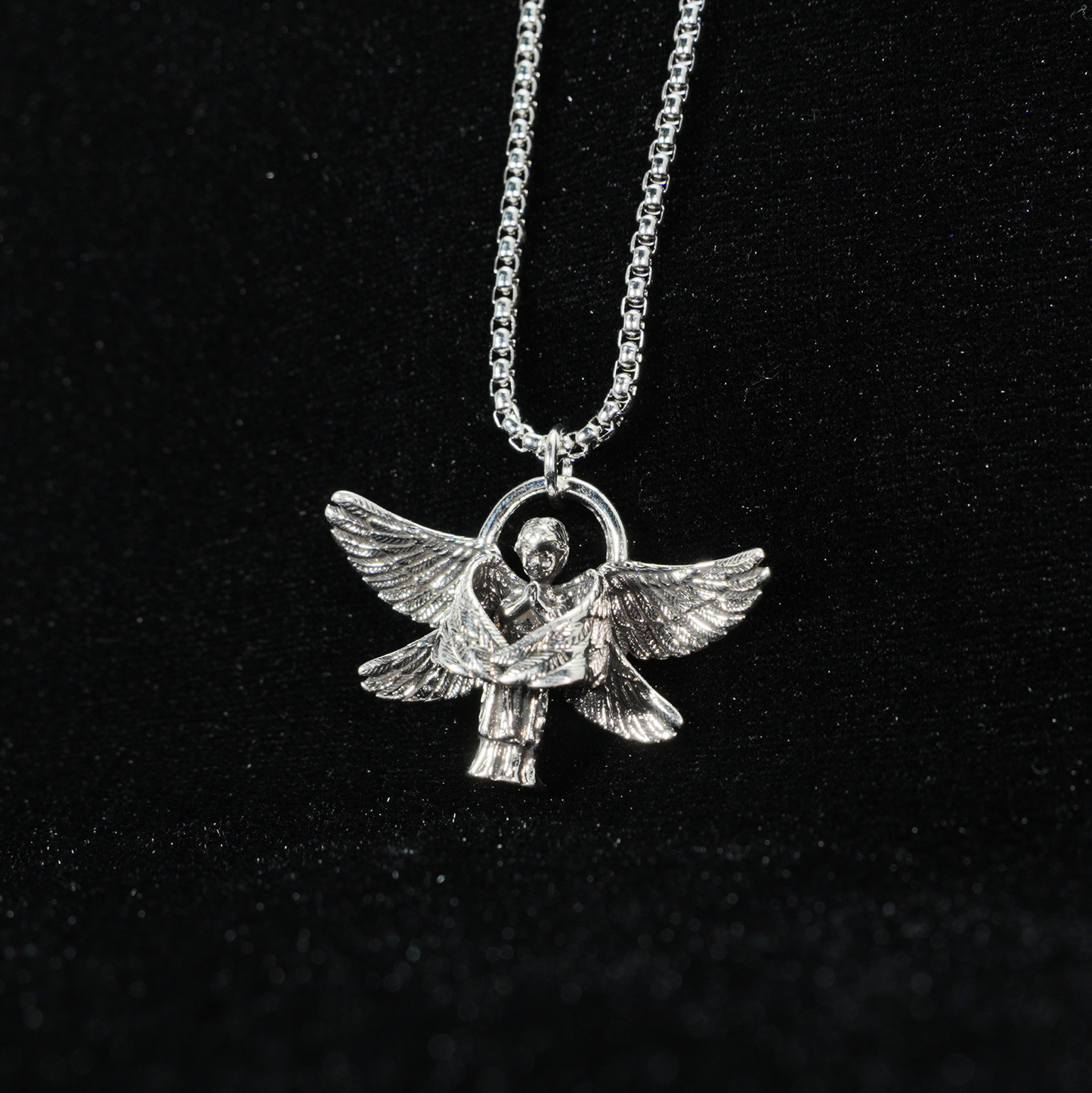 Halskette mit betenden Engel-Anhänger – Gothic-Schutzschmuck für Männer und Frauen, Engel-Anhänger mit offenen Flügeln, spirituelles Geschenk