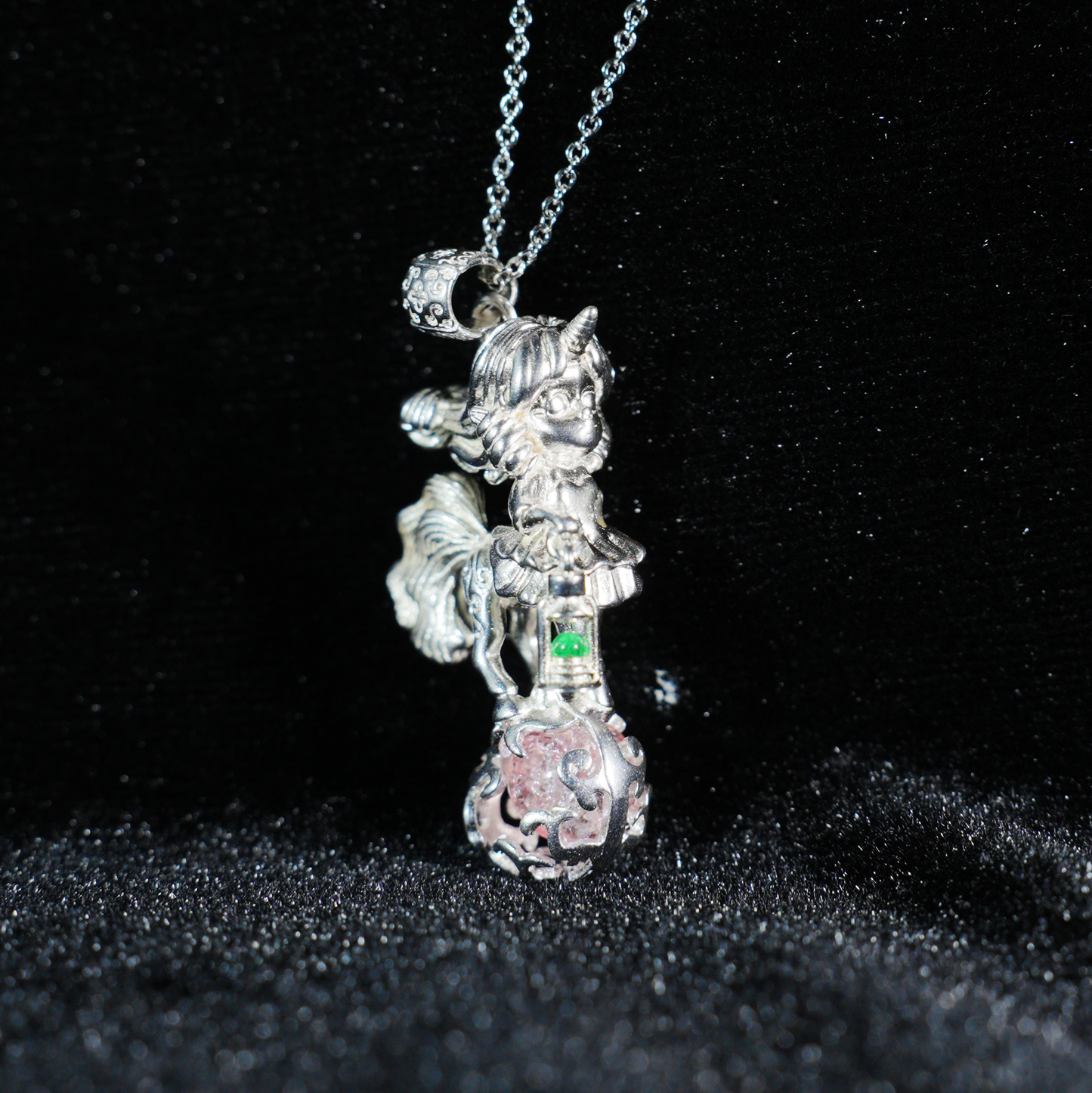 Magischer Einhorn-Mädchen-Anhänger – Süße Fantasy-Halskette für Frauen | Skurriler Fairycore-Schmuck für Träumer & Geschenk für Anime-Liebhaber