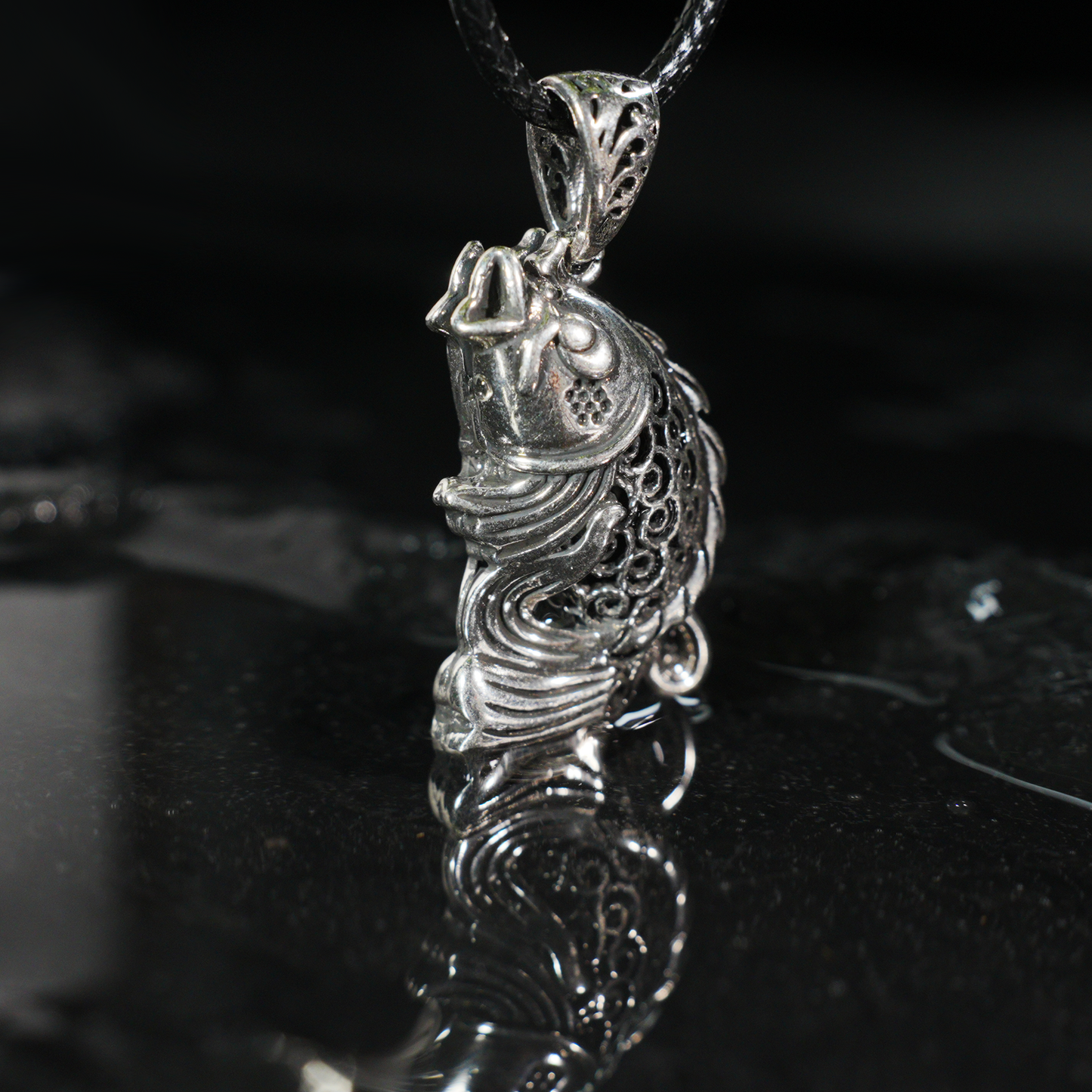 Vintage Fish Totem Pendant, Oriental Carved Fish Necklace Charm, Good Luck Amulet Pendant for Men