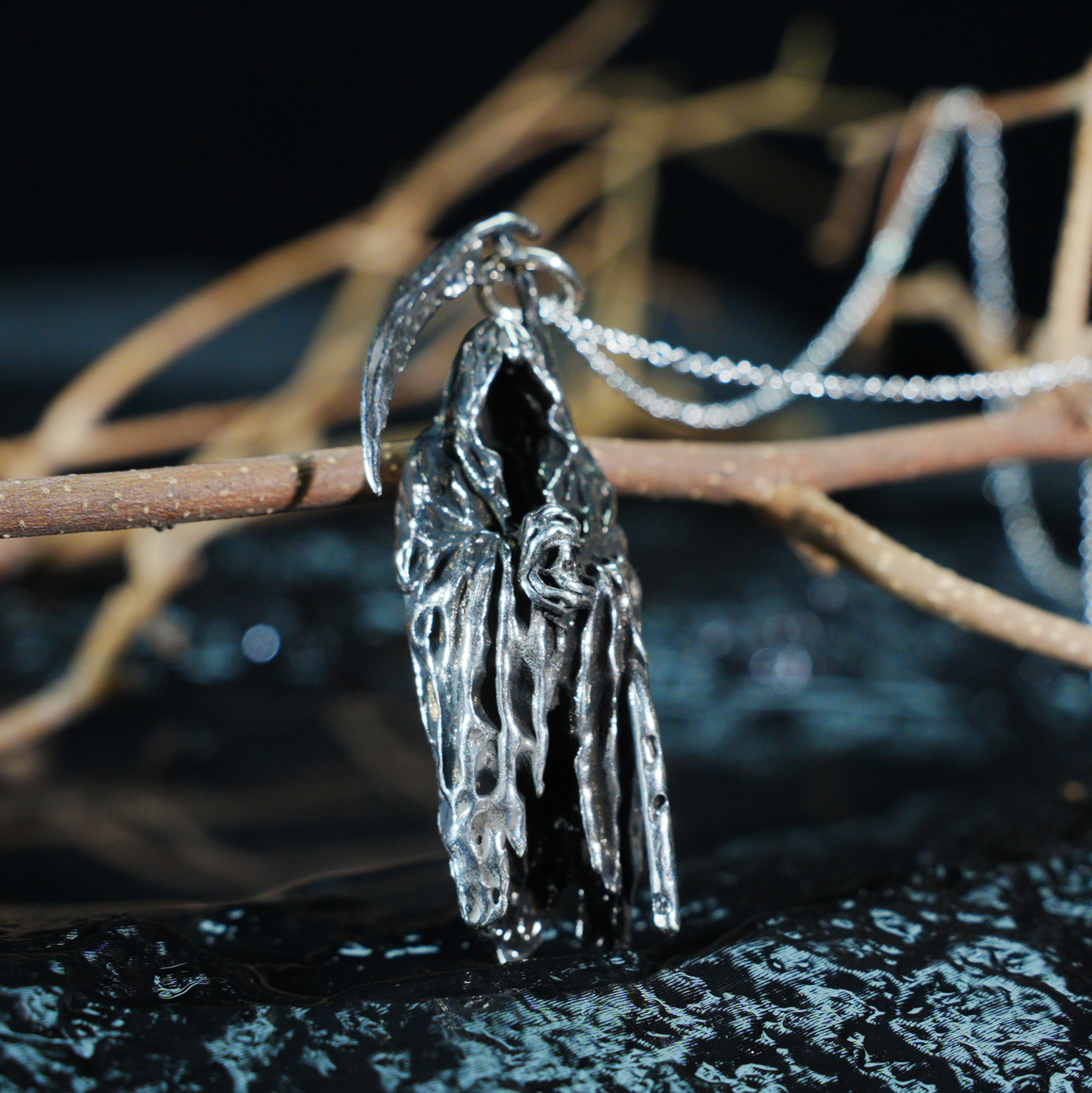 Gothic Grim Reaper Pendant, Dark Amulet Necklace, Hooded Scythe Figure Jewelry, Punk Occult Style for Gothic Outfit & Spiritual Wearers