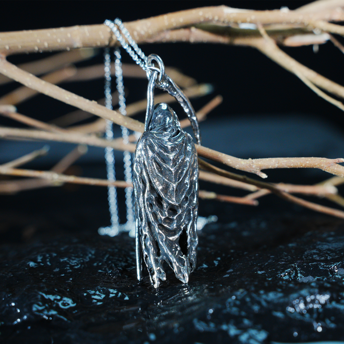 Gothic Grim Reaper Pendant, Dark Amulet Necklace, Hooded Scythe Figure Jewelry, Punk Occult Style for Gothic Outfit & Spiritual Wearers