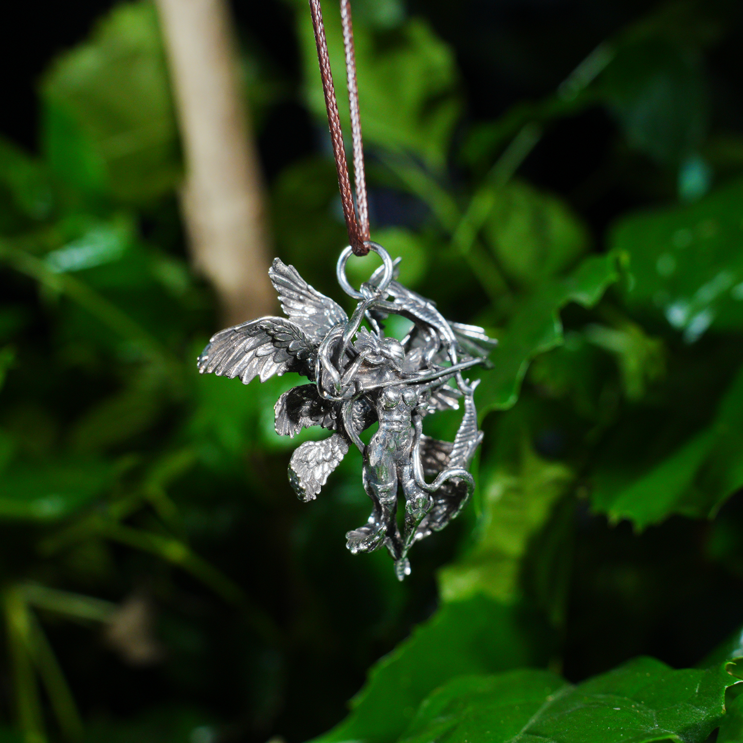 Winged Warrior Goddess Pendant – Bow-Drawn Valkyrie Necklace, Gothic Mythic Amulet, Sculptural Statement Jewelry