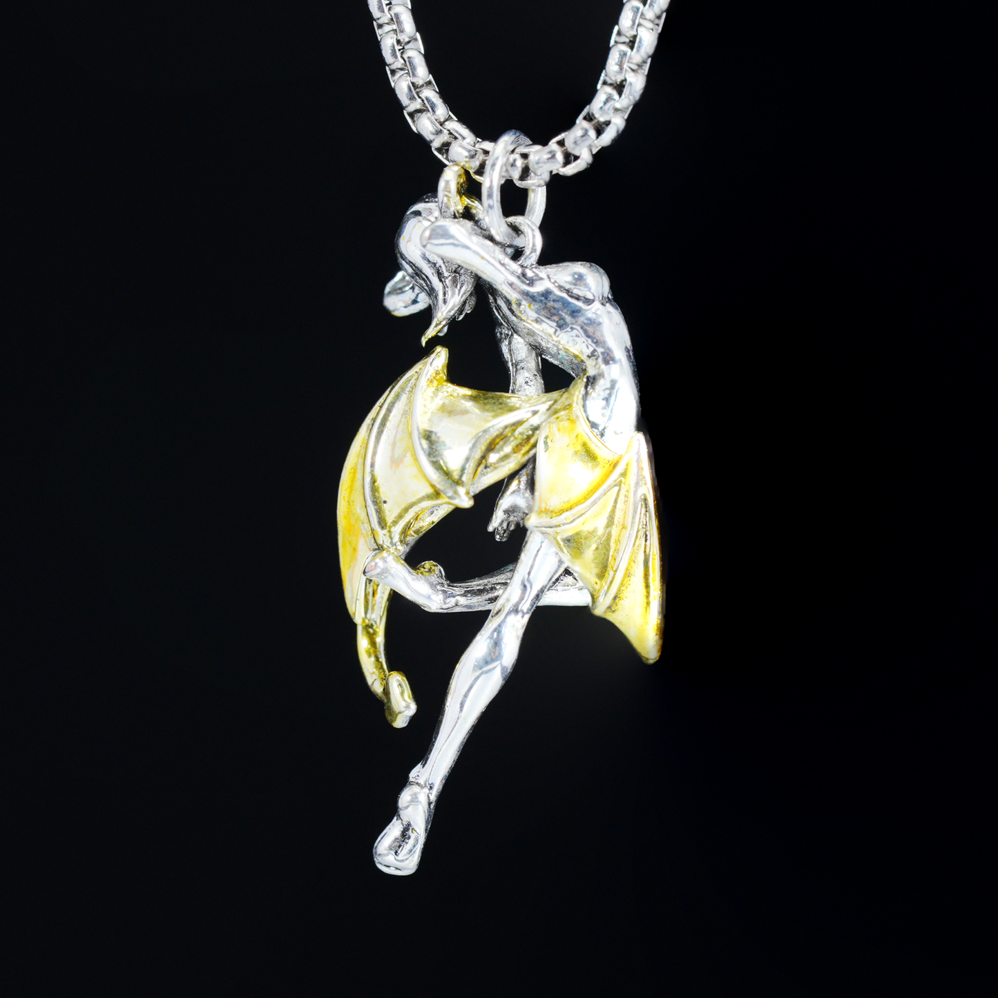Lilith Shadow Pendant Necklace, Gothic Demon Wing Necklace, Dark Fantasy Jewelry, Symbol of Feminine Power, Rebellious Style Necklace, Artistic Devil Pendant