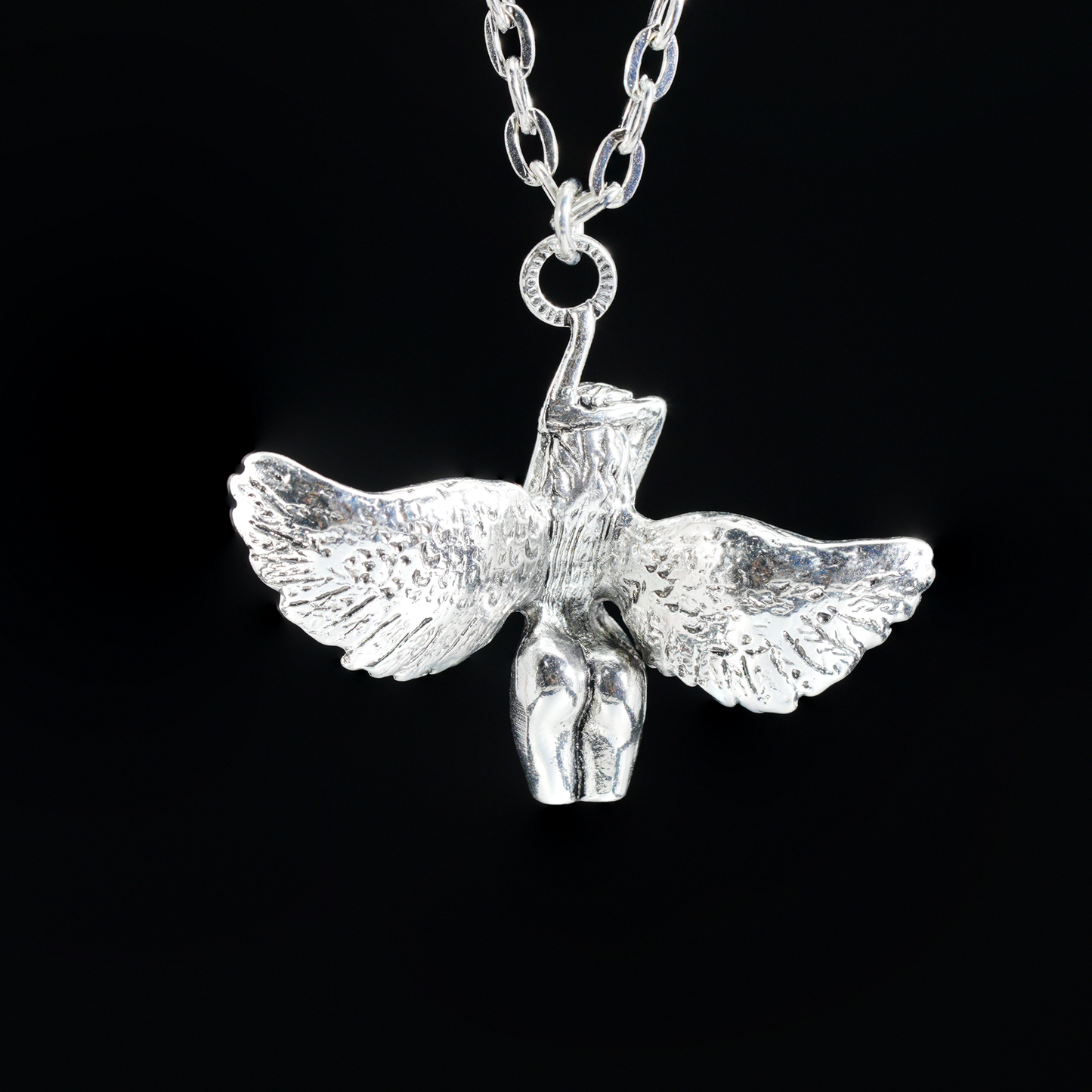 Flying Wing Goddess Pendant Necklace – Feminine Power Sculpture, Retro Style, Statement Jewelry for Women