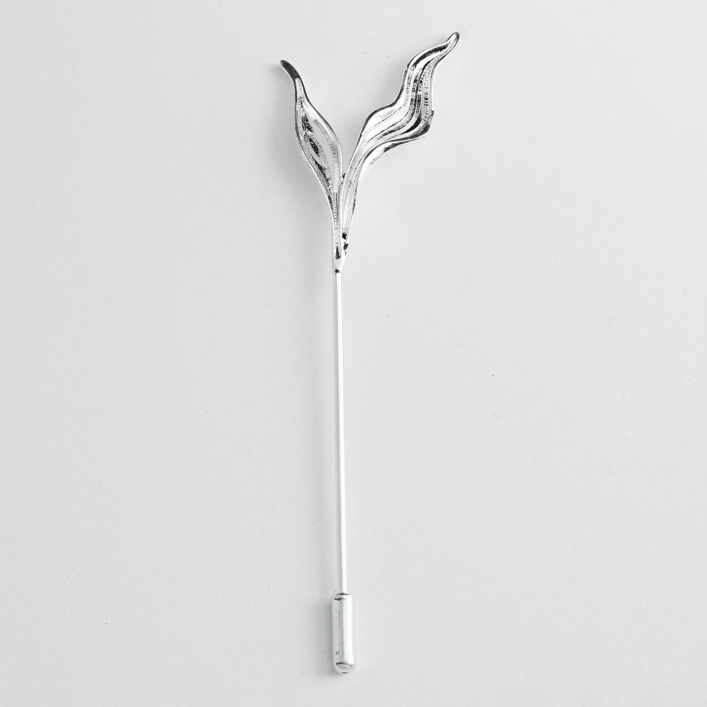Sprout of Life Brooch - Nature-Inspired Minimalist Design, Symbolizing New Beginnings and Hope