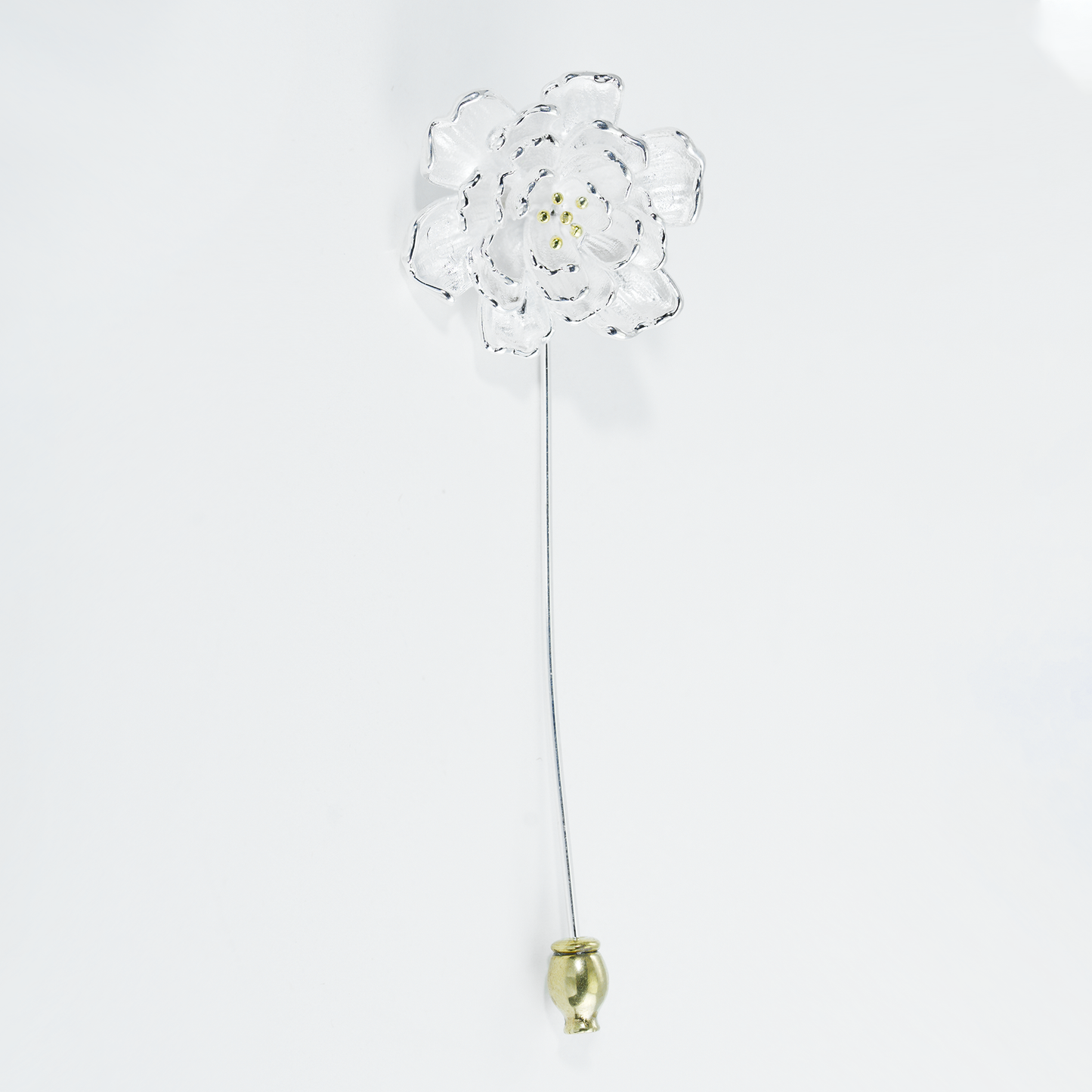 Elegant Begonia Flower Brooch Pin – Romantic Floral Brooch for Women , Perfect for Weddings, Anniversaries, and Everyday Elegance