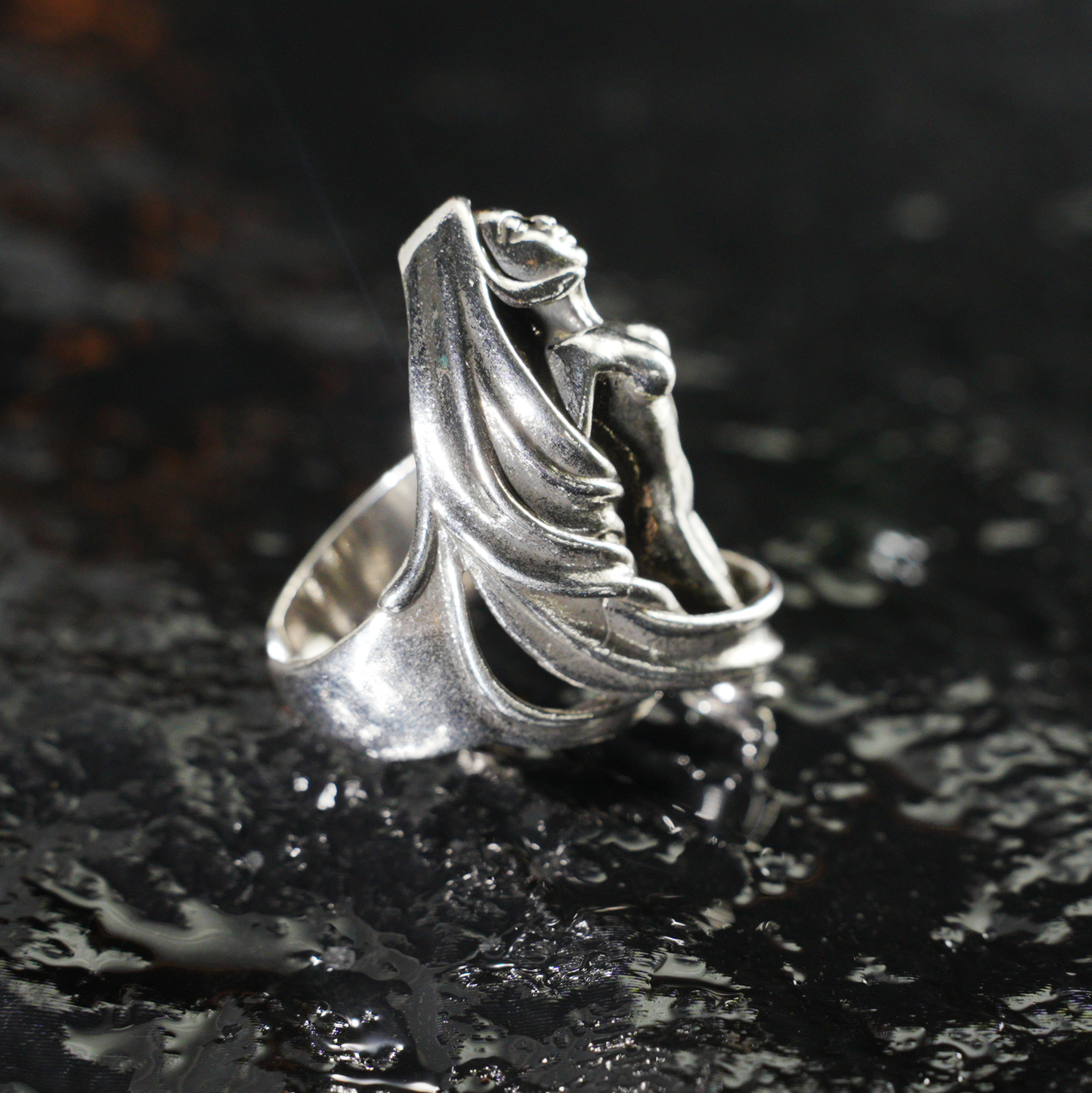 Göttinnen-Skulptur-Ring | Künstlerisches spirituelles Amulett | Symbol des weiblichen Erwachens | Schmuck im Gothic-Stil