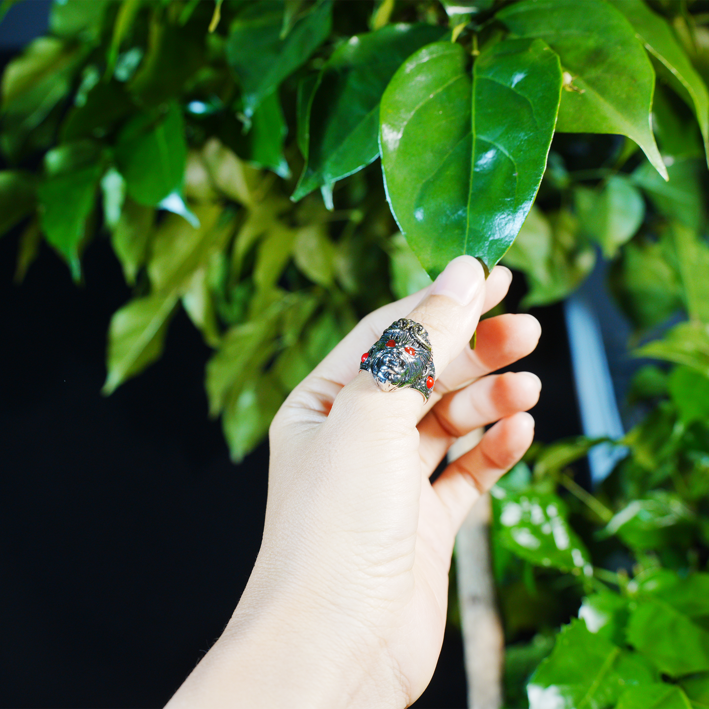 Mythic Monkey King Ring | Sculpted Warrior Totem Design | Red Stone Eye Accent | Eastern Spirit Amulet | Cosplay Gift Pick