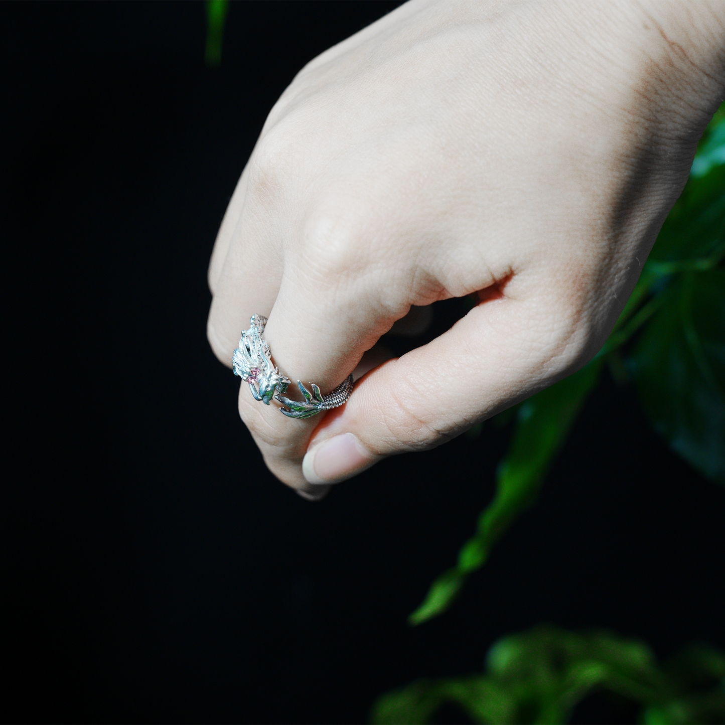 Dragon Ring, Vintage Sculpted Dragon Jewelry, Totem Protection Amulet, Fantasy Gift for Her