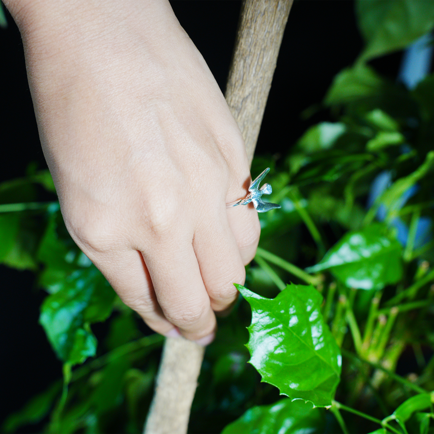 Flying Bird Ring, Minimalist Nature Jewelry, Freedom Animal Gift for Her