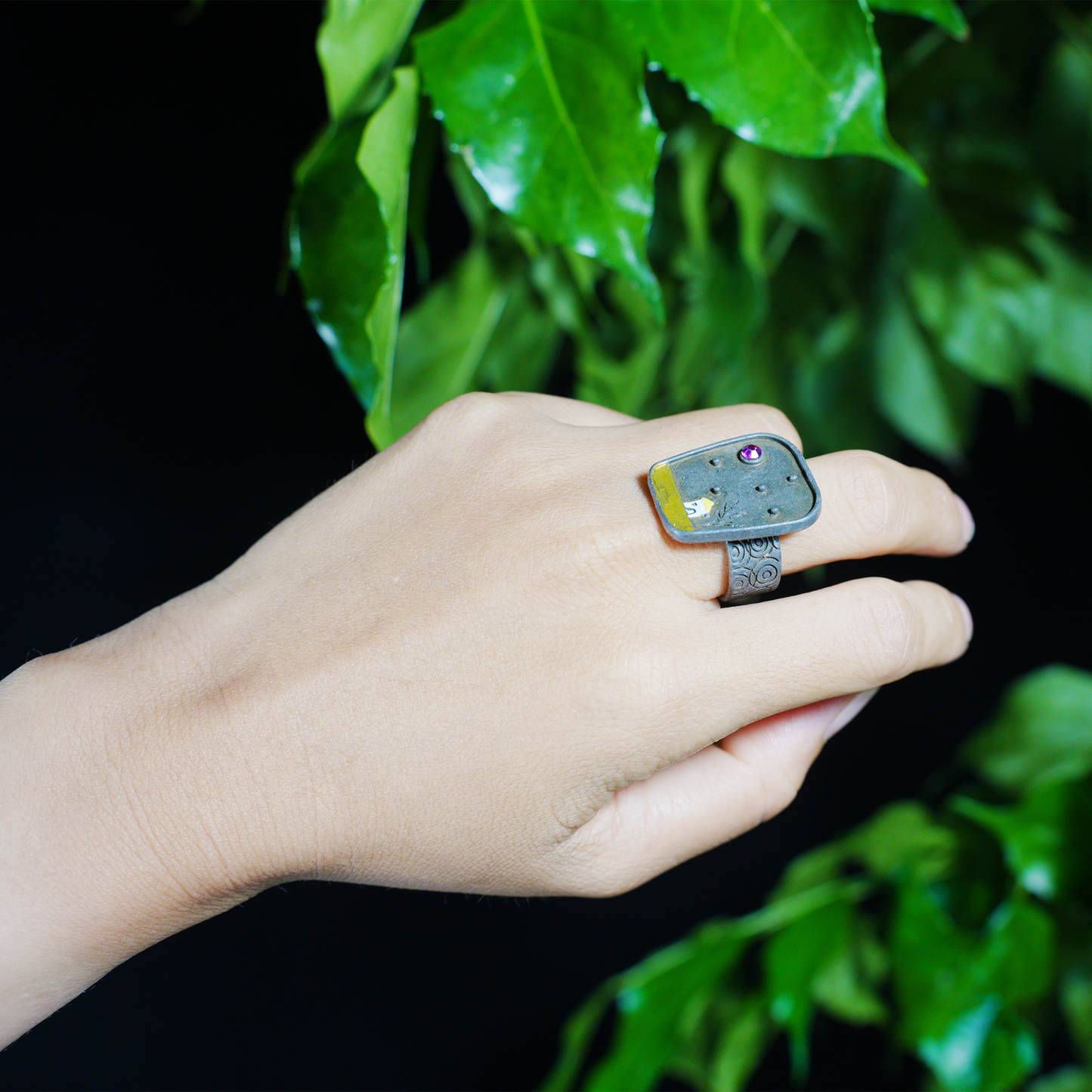 Night Cottage Scene Ring, Hand-Painted Landscape Jewelry, Artistic Statement Ring, Minimalist Healing Design
