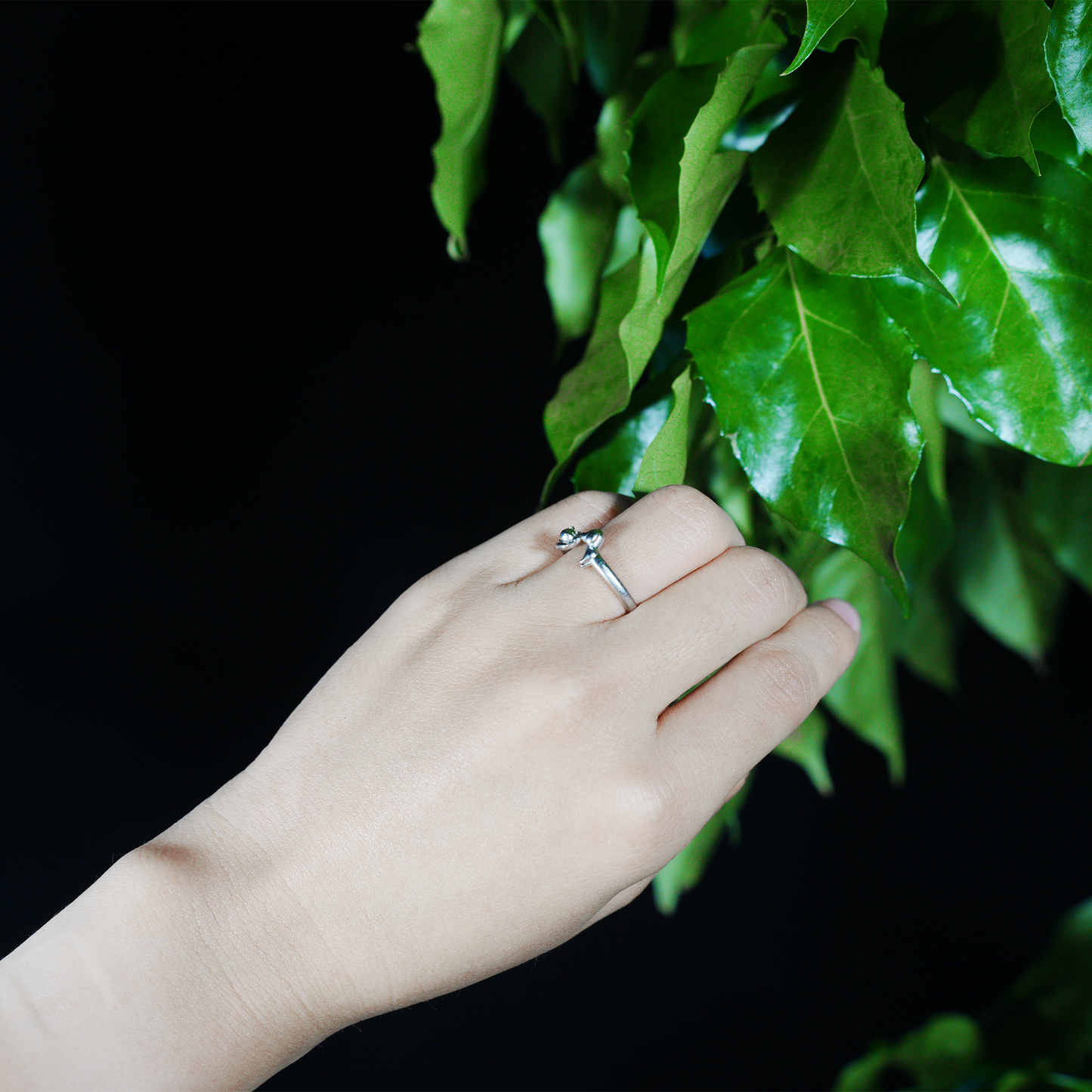 Kissing Cat & Dog Ring, Silver Minimalist Open Band, Cute Animal Couple Ring