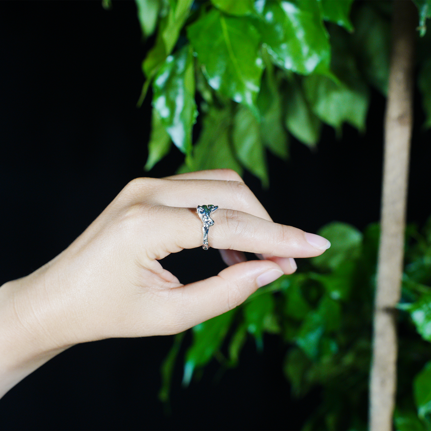 Süßer Katzenkopf Ring, Geschnitzter Tier Totem Schmuck, Emotionales Begleiter Geschenk, Unisex Handgefertigter Tier Ring
