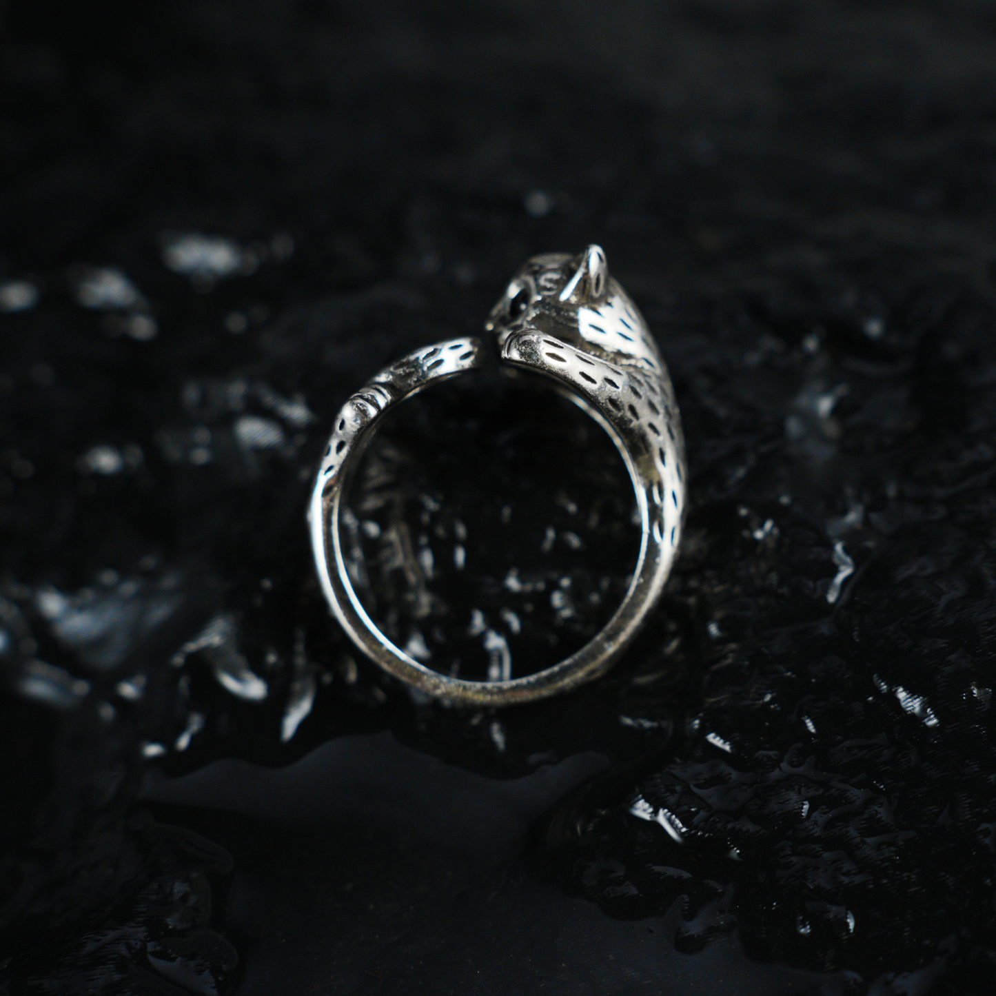 Playful Cat Ring | Whimsical Animal Jewelry | Gothic Cute Cat Band for Animal Lovers