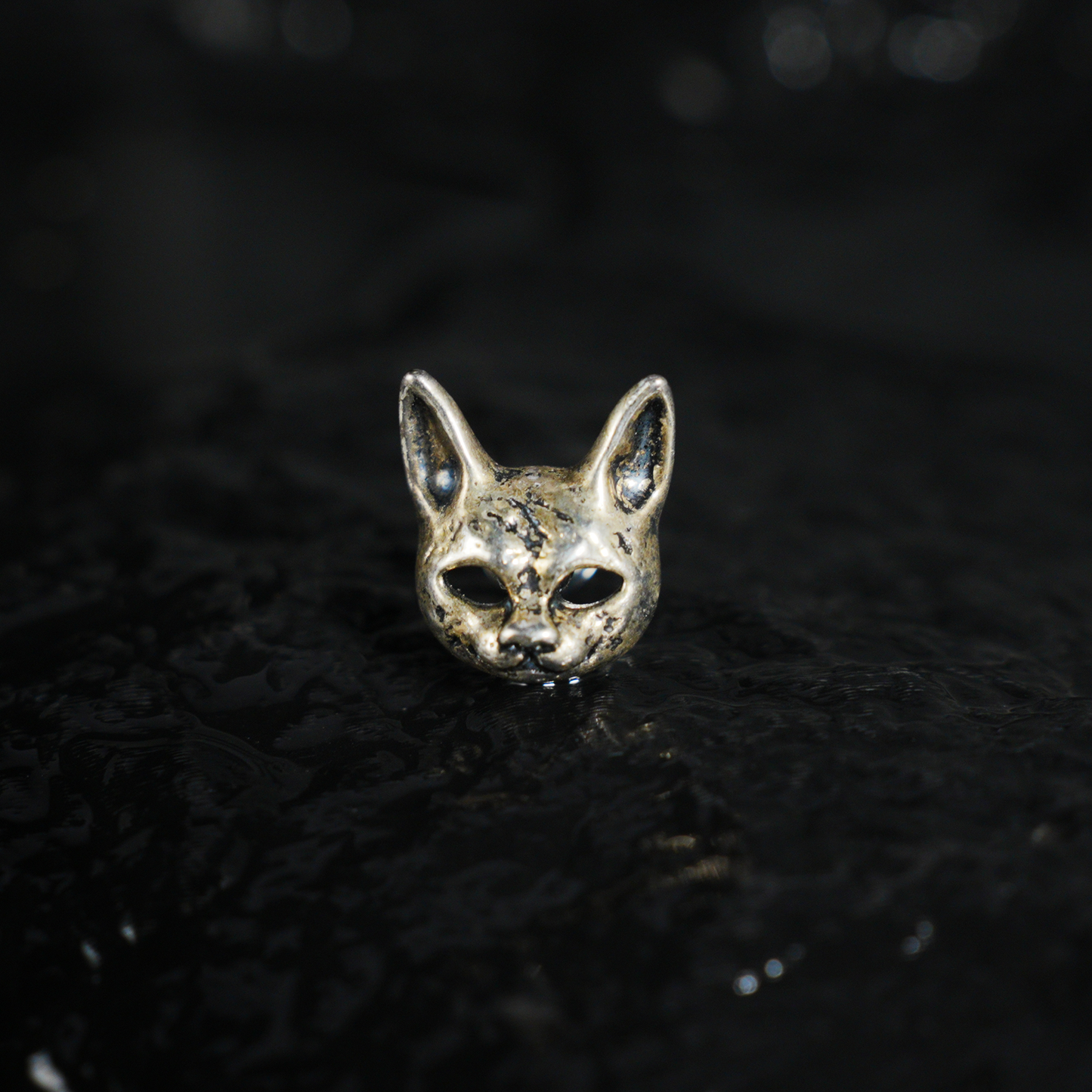 Gothic Cat Head Stud Earring, Mask Style Ear Stud, Vintage Dark Fashion for One Ear