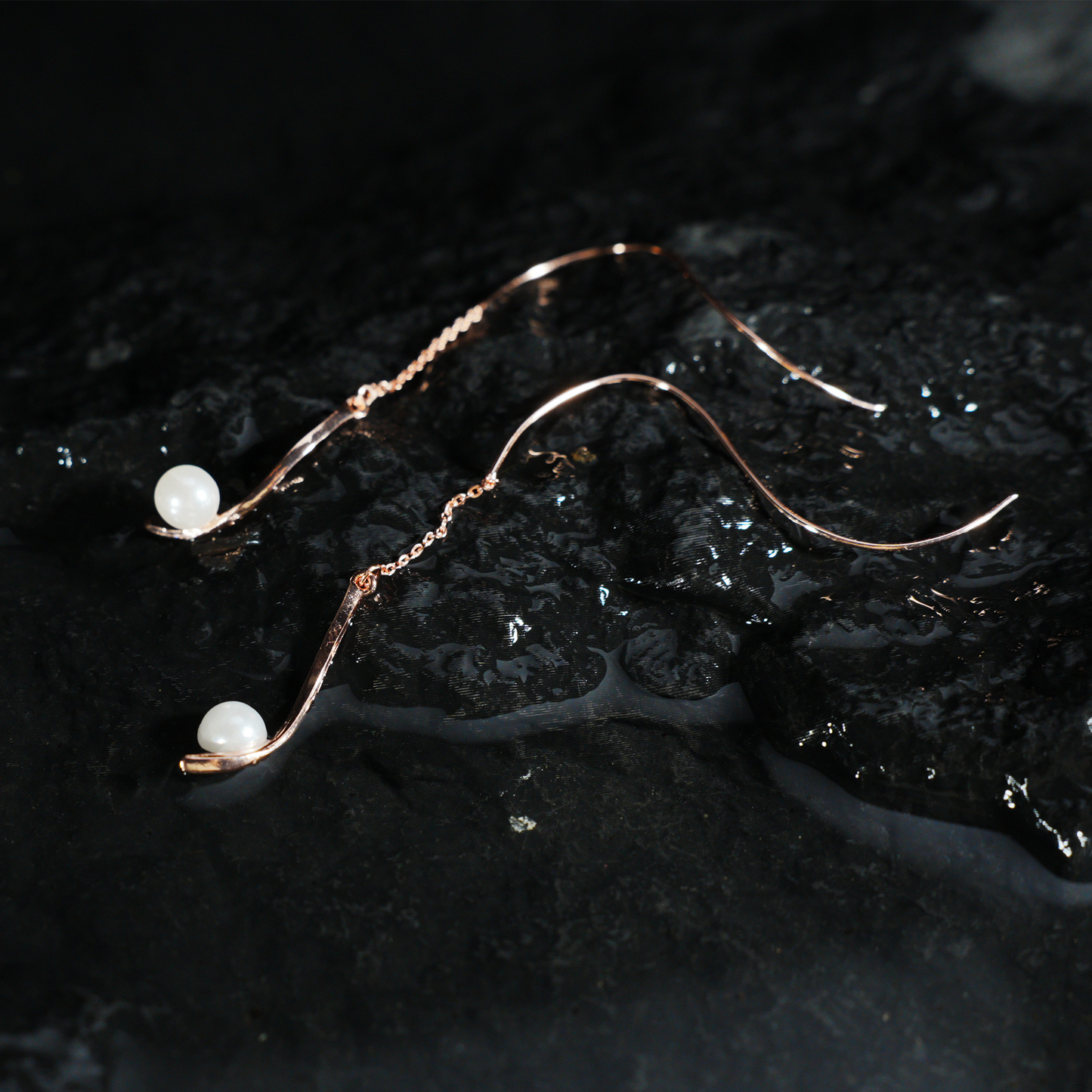 Minimalist Pearl Threader Earrings, Elegant Dangle Design, Delicate Gift for Women