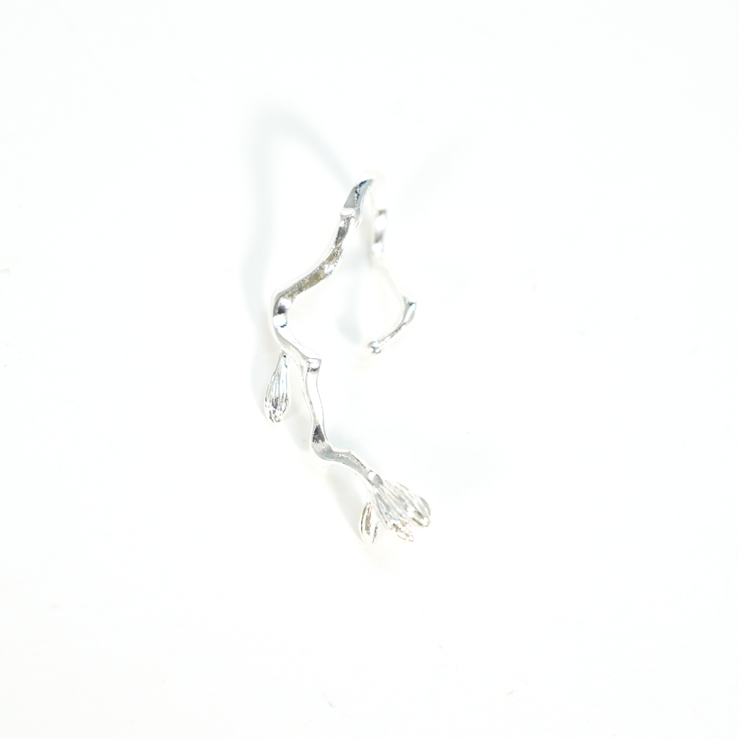 Organic Flow Ear Hook, Minimalist Branch Curve Earcuff, Nature-Inspired Ear Jewelry, Statement Earring