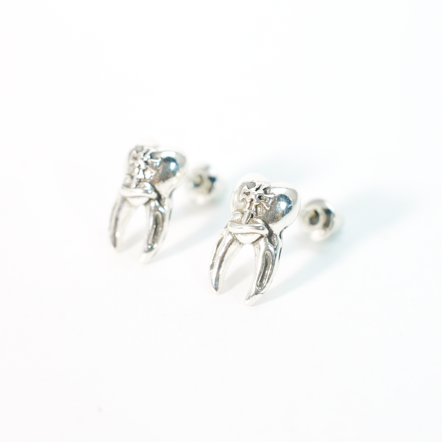 Zahnförmige Ohrstecker – Molar-Anatomie-Design, skurriler Miniaturschmuck für alternativen Stil und als Geschenk