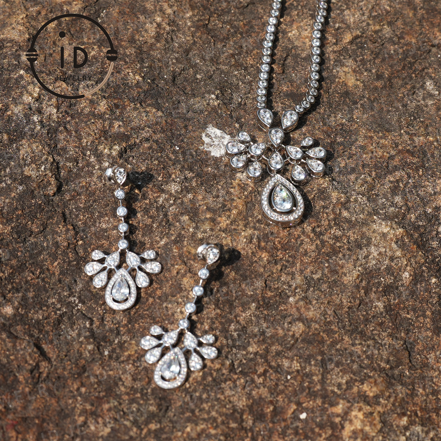 Teardrop Silver Earrings with Zircon, Handmade Luxury Earrings for Women, Wedding Jewelry