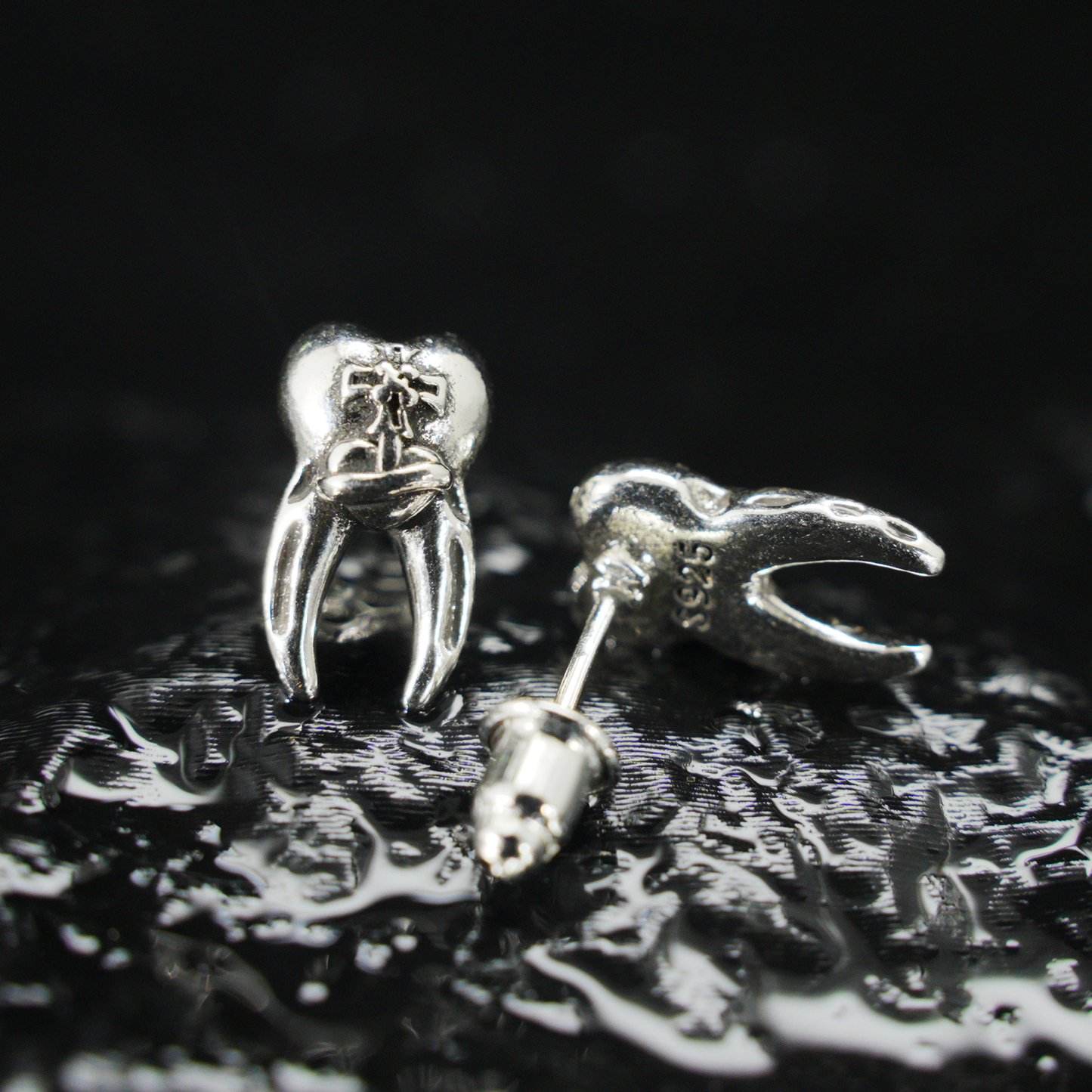 Zahnförmige Ohrstecker – Molar-Anatomie-Design, skurriler Miniaturschmuck für alternativen Stil und als Geschenk