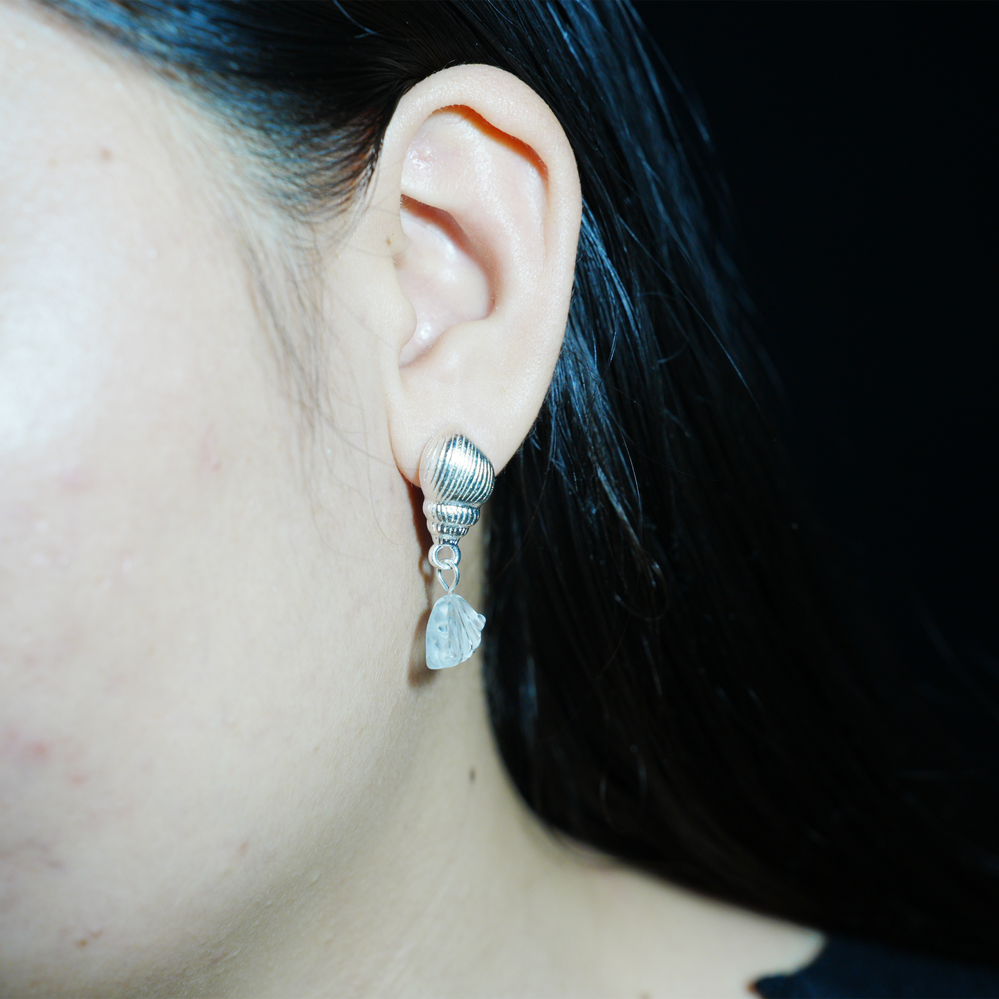 Ocean Shell Drop Earrings with Petal-Shaped Crystals, Artistic Sea-Inspired Dangle Earrings for Women