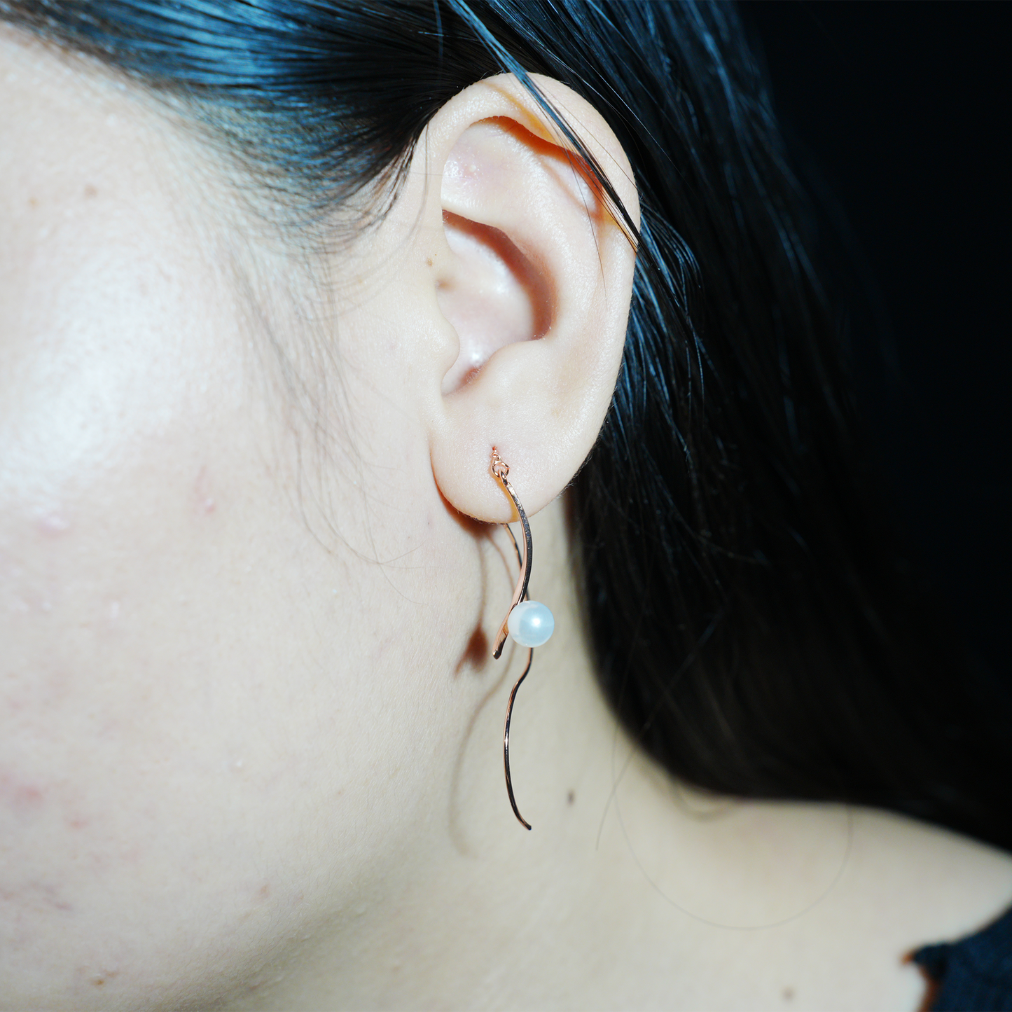 Minimalist Pearl Threader Earrings, Elegant Dangle Design, Delicate Gift for Women
