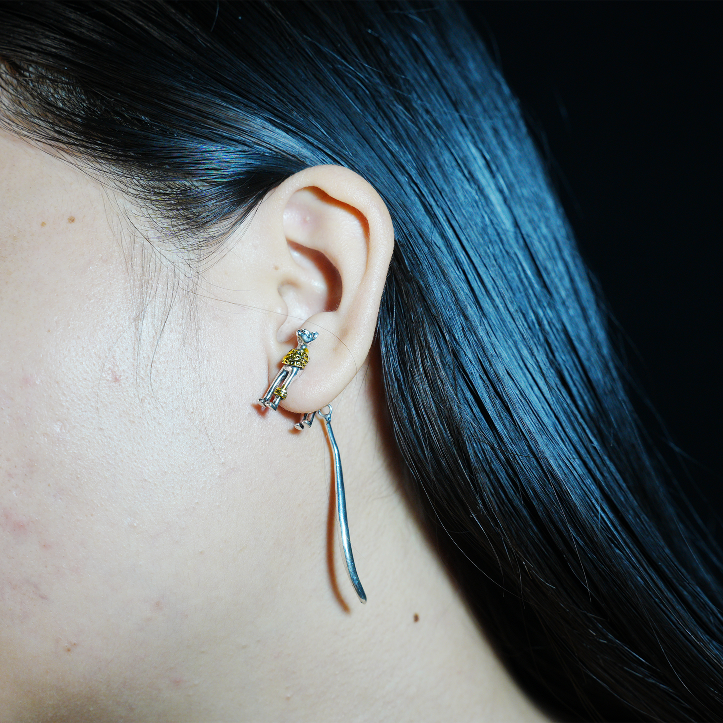 Egyptian Cat Stud Earring, Single Bastet Totem Earring for Women, Spiritual Protection Jewelry, Cat Lover Gift