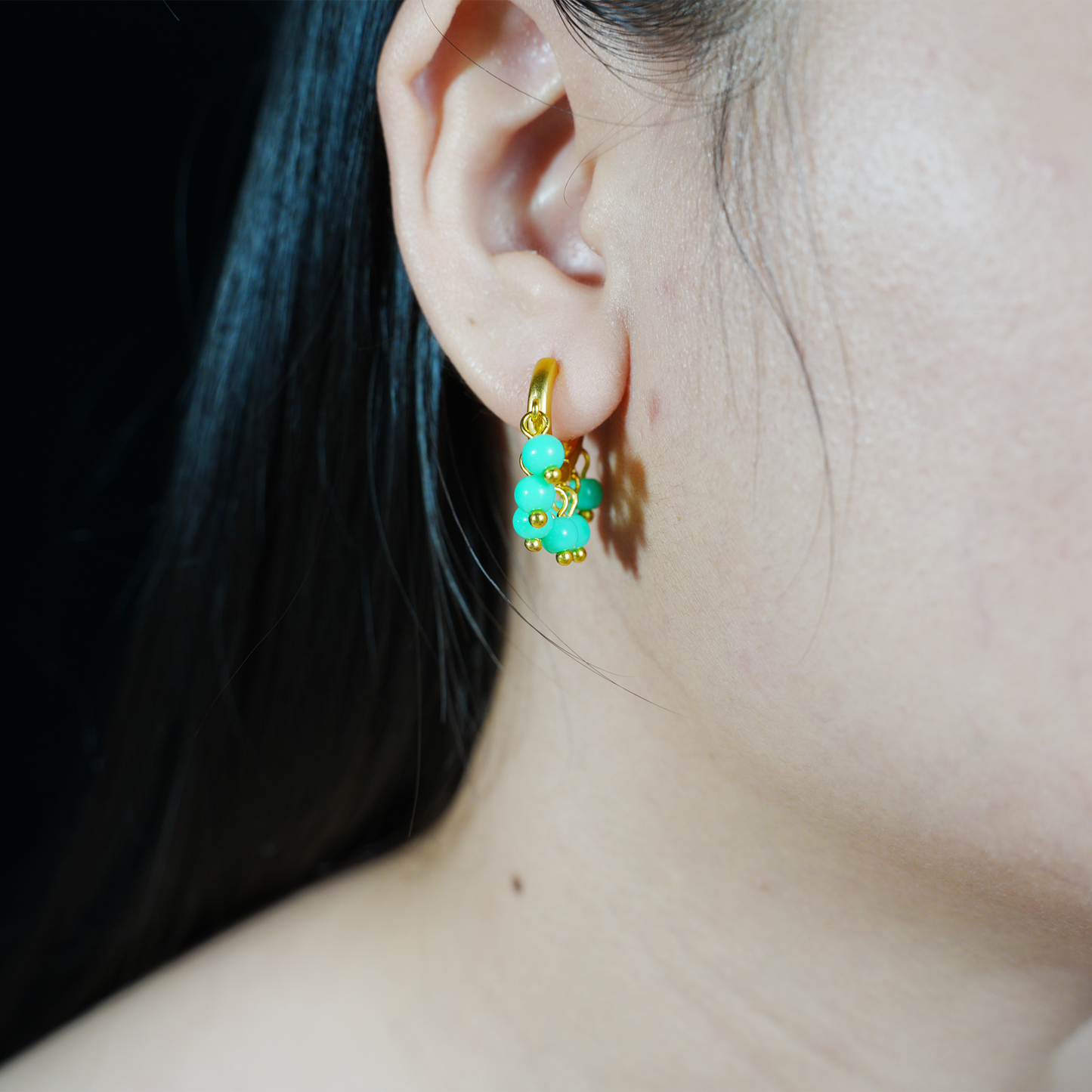 Türkisfarbene Ohrringe, Natürlicher Heilschmuck, Boho-Stil, handgemachtes Geschenk für Frauen