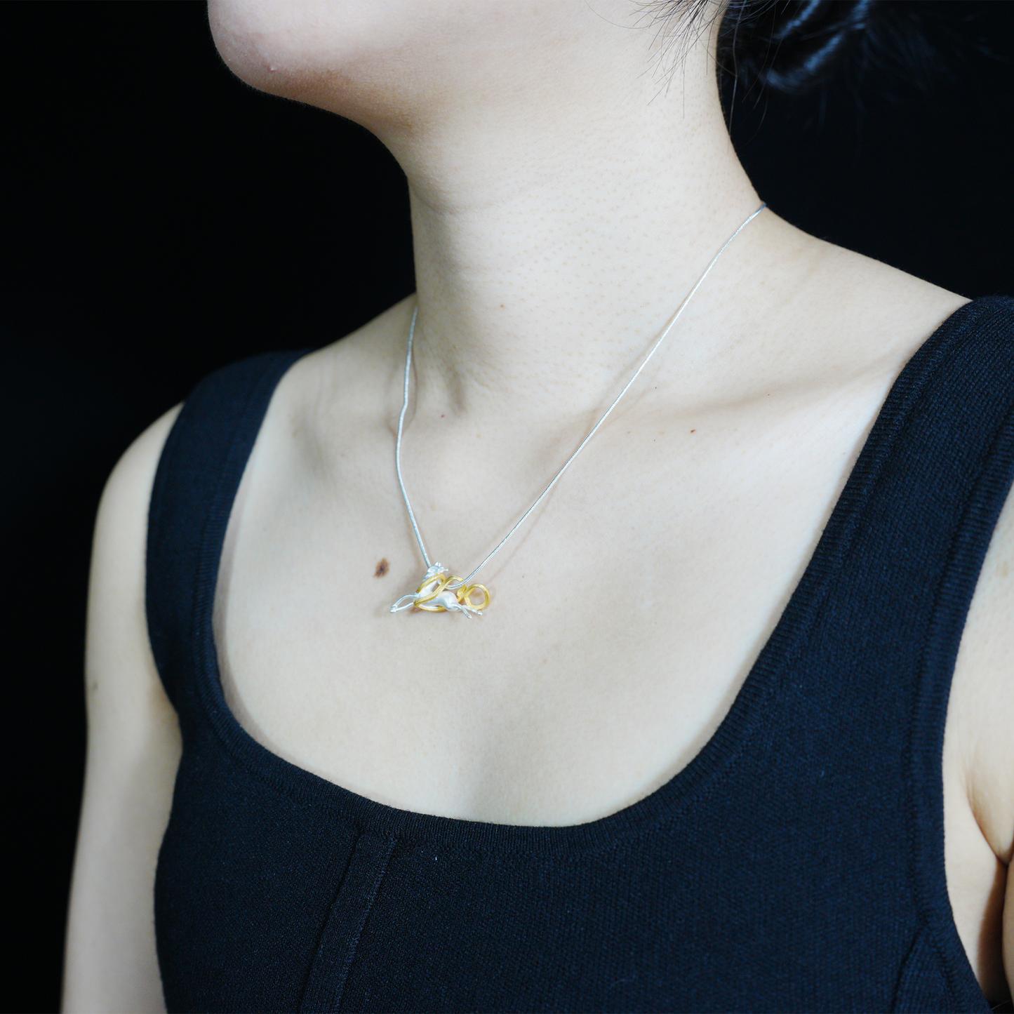 Running Deer Pendant Necklace – Dual-Tone Leaping Deer, Nature-Inspired Totem Jewelry, Fairytale Gift