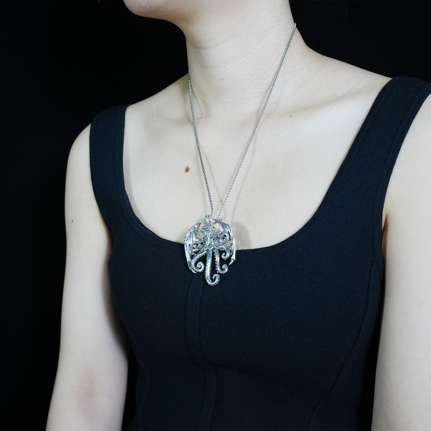 Cthulhu Tentakel Anhänger Halskette | Gotisches geflügeltes Oktopus-Amulett | Dark Fantasy Schmuck