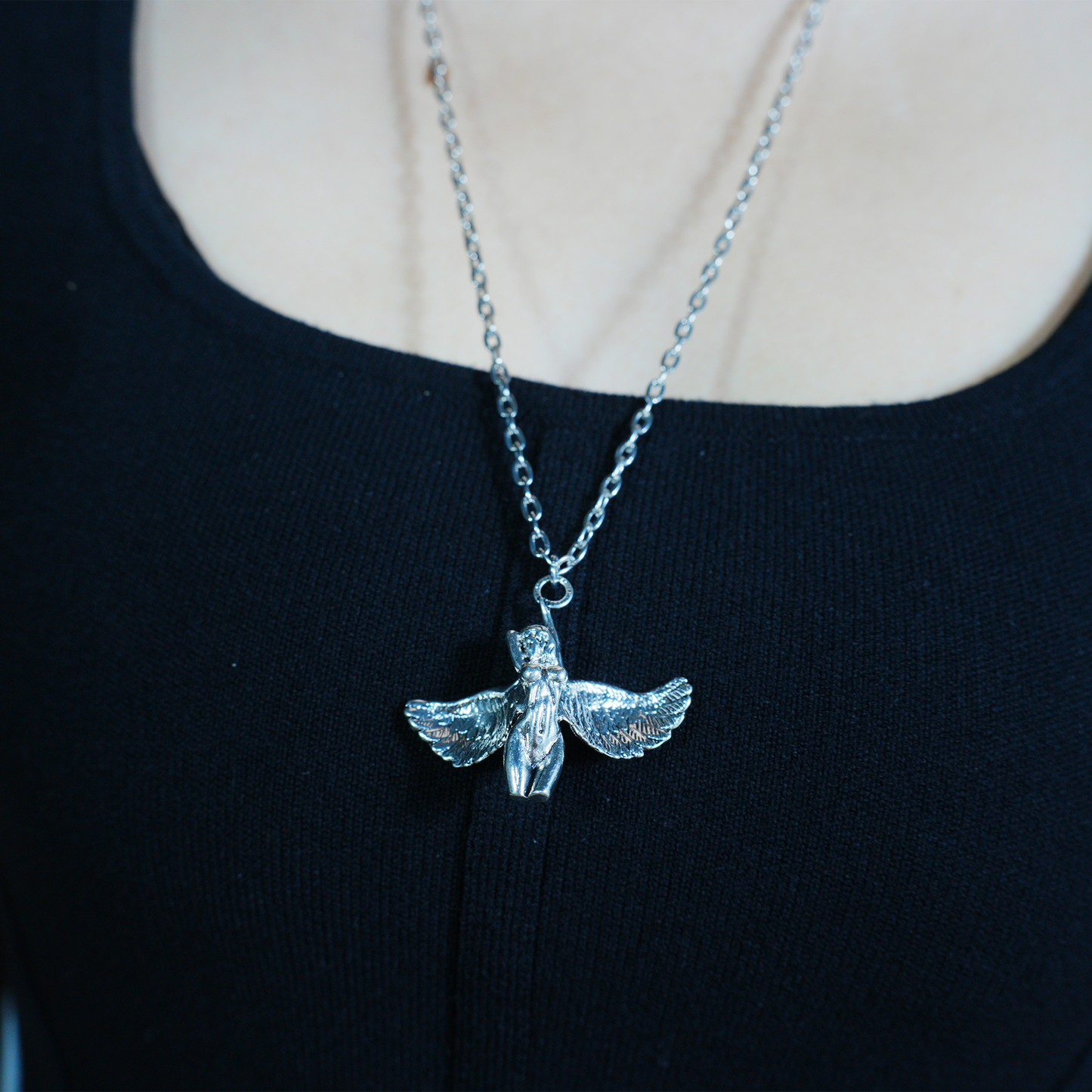 Flying Wing Goddess Pendant Necklace – Feminine Power Sculpture, Retro Style, Statement Jewelry for Women