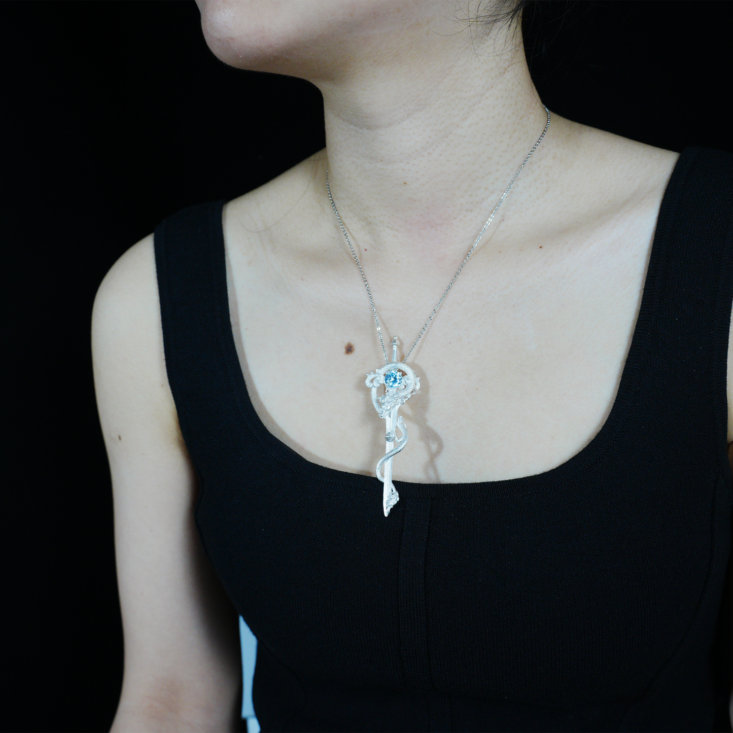 Drachenschwert-Stab-Anhänger | Fantasy-Magie-Halskette | Schmuck im gotischen Mittelalter-Stil für Cosplay und Geschenke