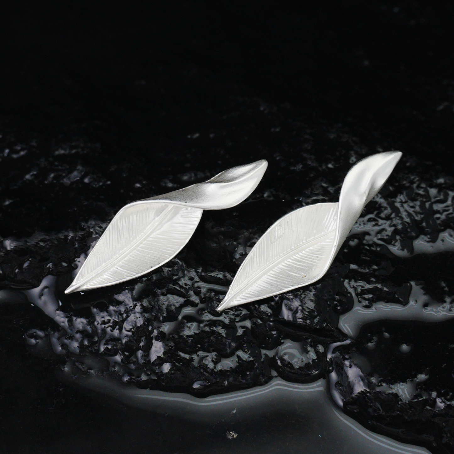 Leaf Drop Earrings, Minimalist Botanical Design Jewelry, Nature Gift for Her