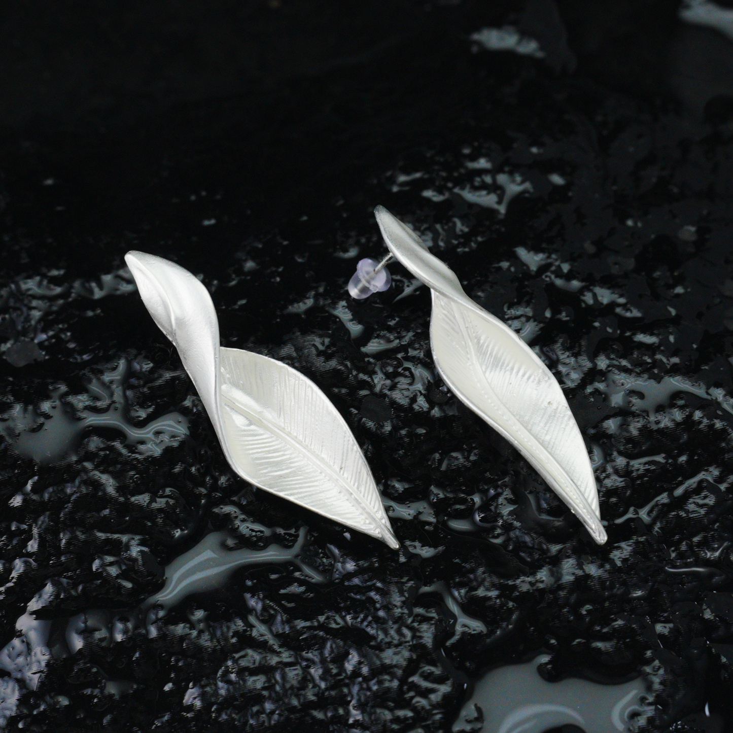 Leaf Drop Earrings, Minimalist Botanical Design Jewelry, Nature Gift for Her