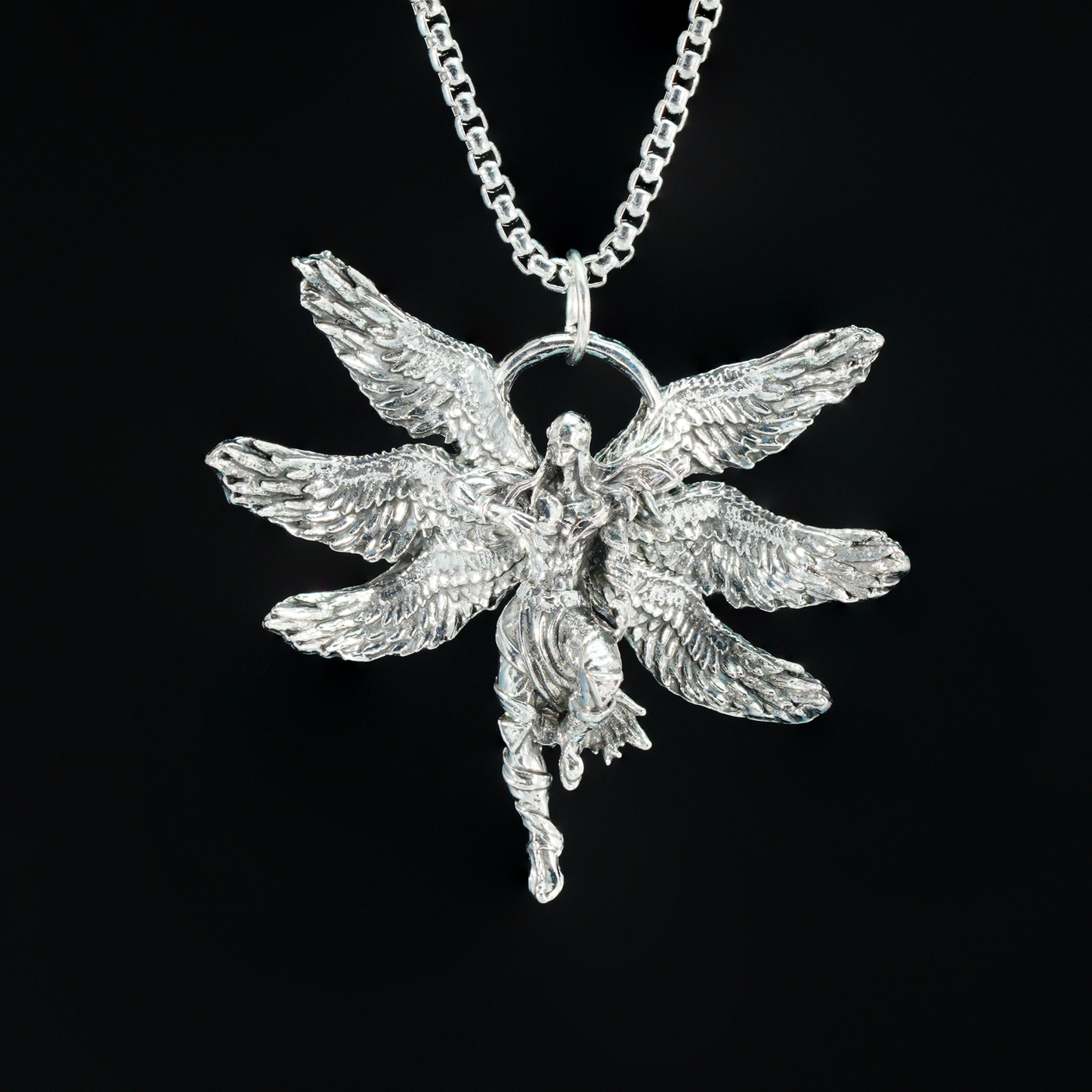 Sechsflügeliger Schutzengel-Anhänger, Gothic-Krieger-Halskette, Fantasy-Schmuck im religiösen Stil