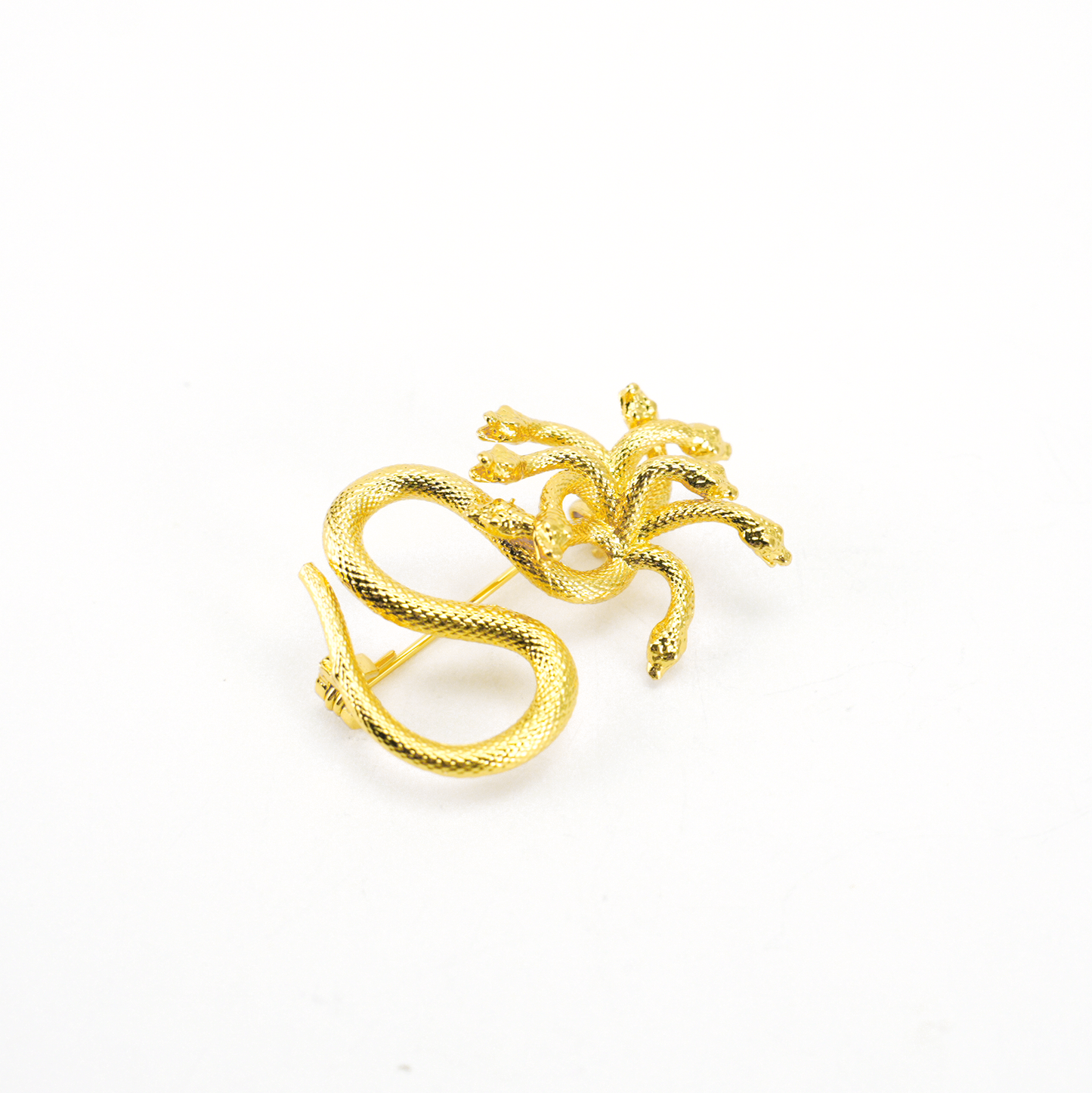Mythische Hydra-Schlangenbrosche – Goldener mehrköpfiger Schlangenschmuck