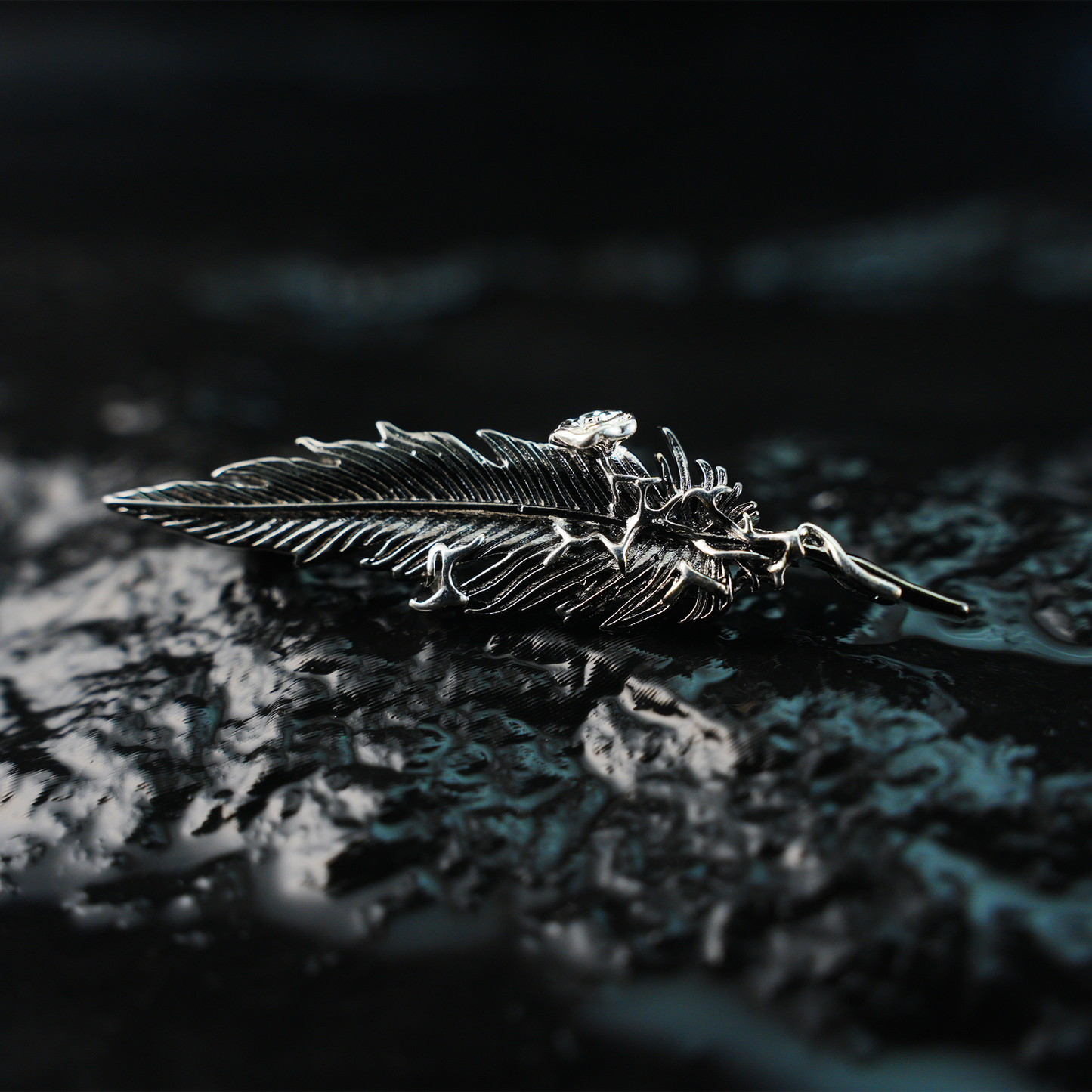 Feather Flower Brooch Nature-Inspired Elegant Unisex Jewelry