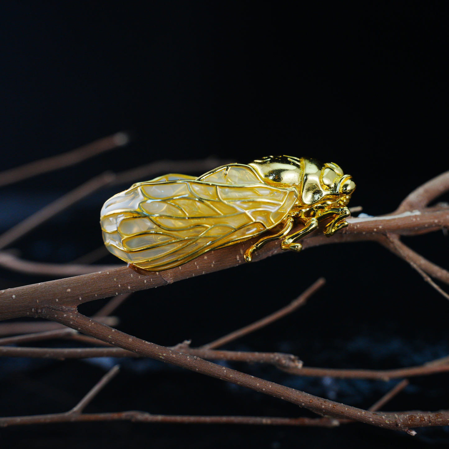 Vintage Gold Cicada Ornament Halskette Anhänger Symbol der Wiedergeburt & Freiheit