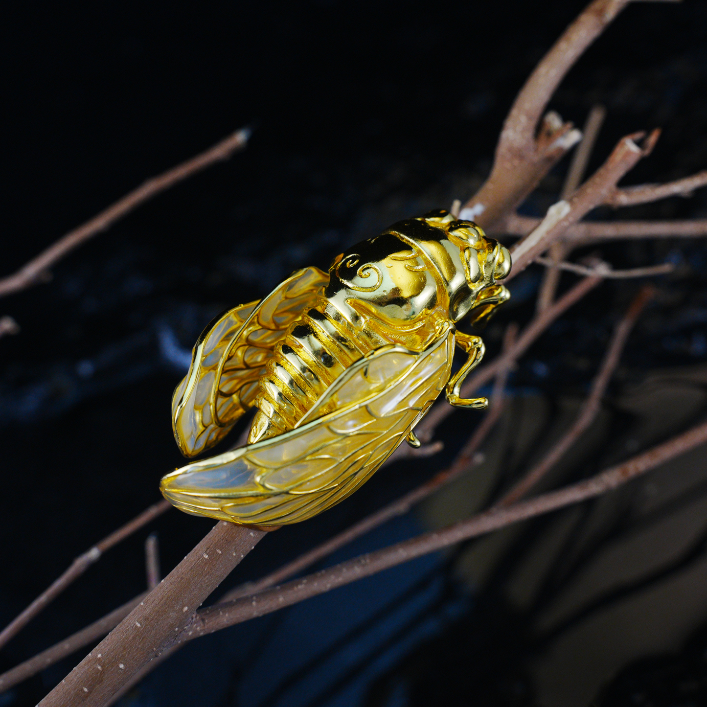 Vintage Gold Cicada Ornament Halskette Anhänger Symbol der Wiedergeburt & Freiheit