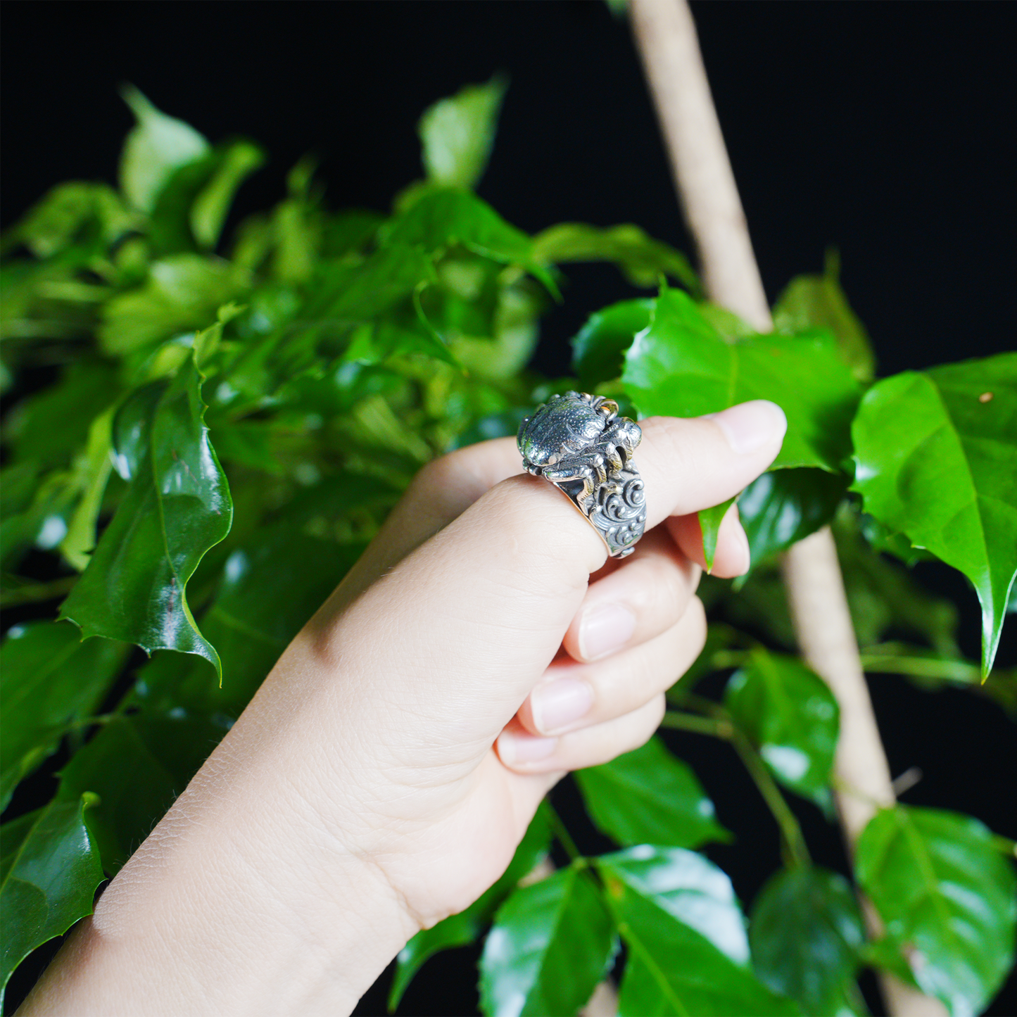 Gothic Crab Ring, Ocean Guardian Jewelry, Mythical Sea Creature Statement Ring