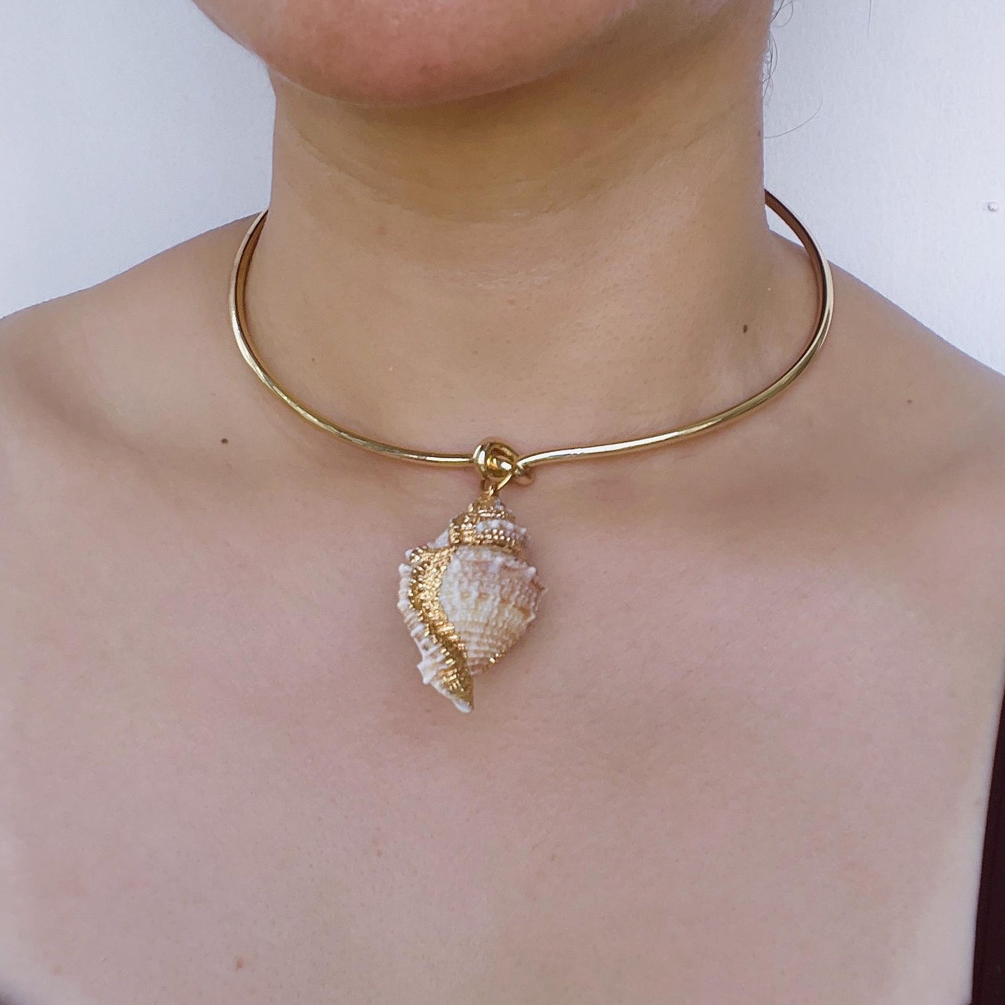 Choker Necklace with Natural Shell Pendant|Vintage Wire Design|Boho Summer Jewelry|Handmade Ocean-Inspired Gift